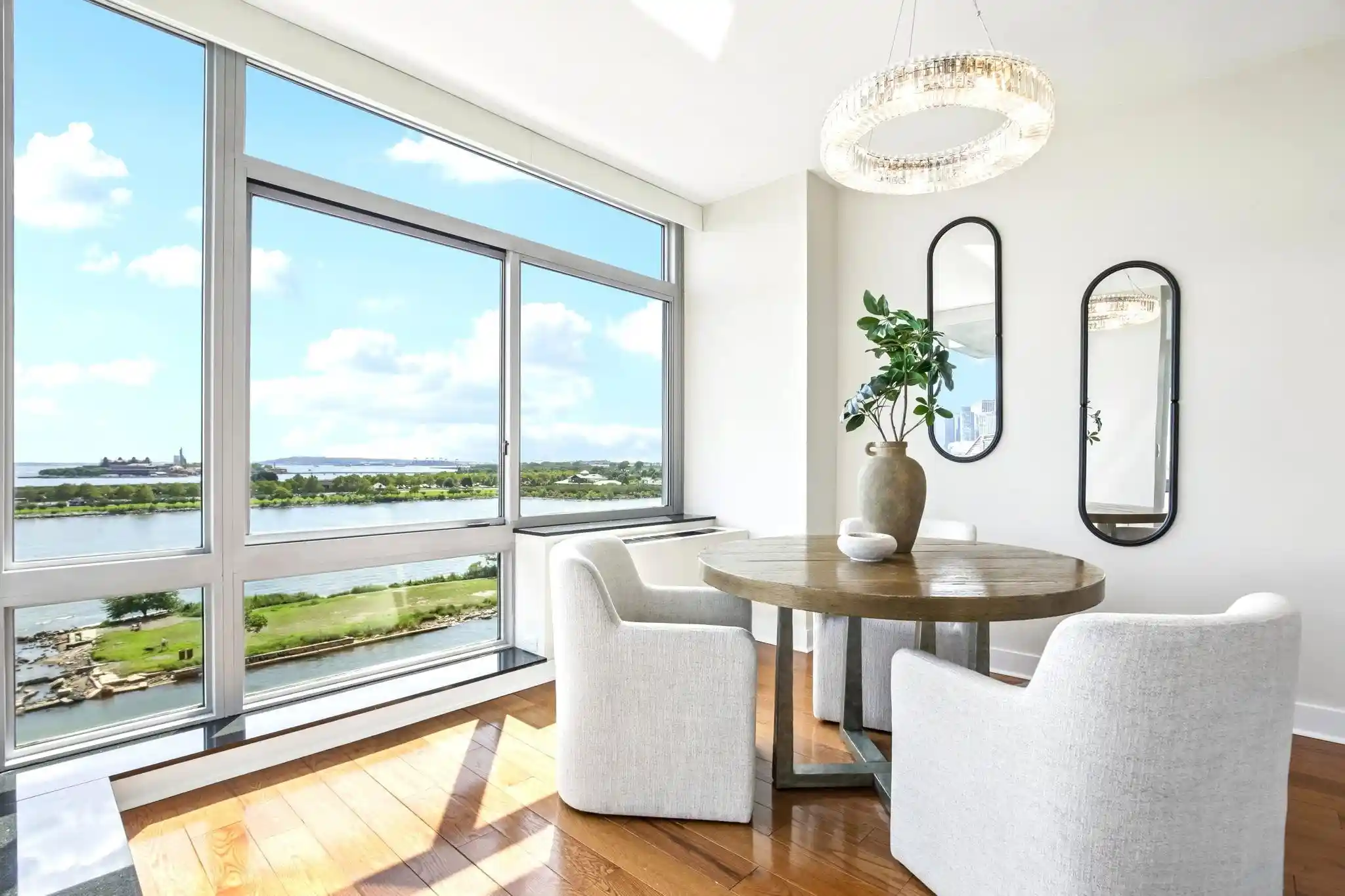 Listing Photo 4 - Condo for sale in building located at 25 Hudson St, Jersey City, NJ 07302 - Unit #803