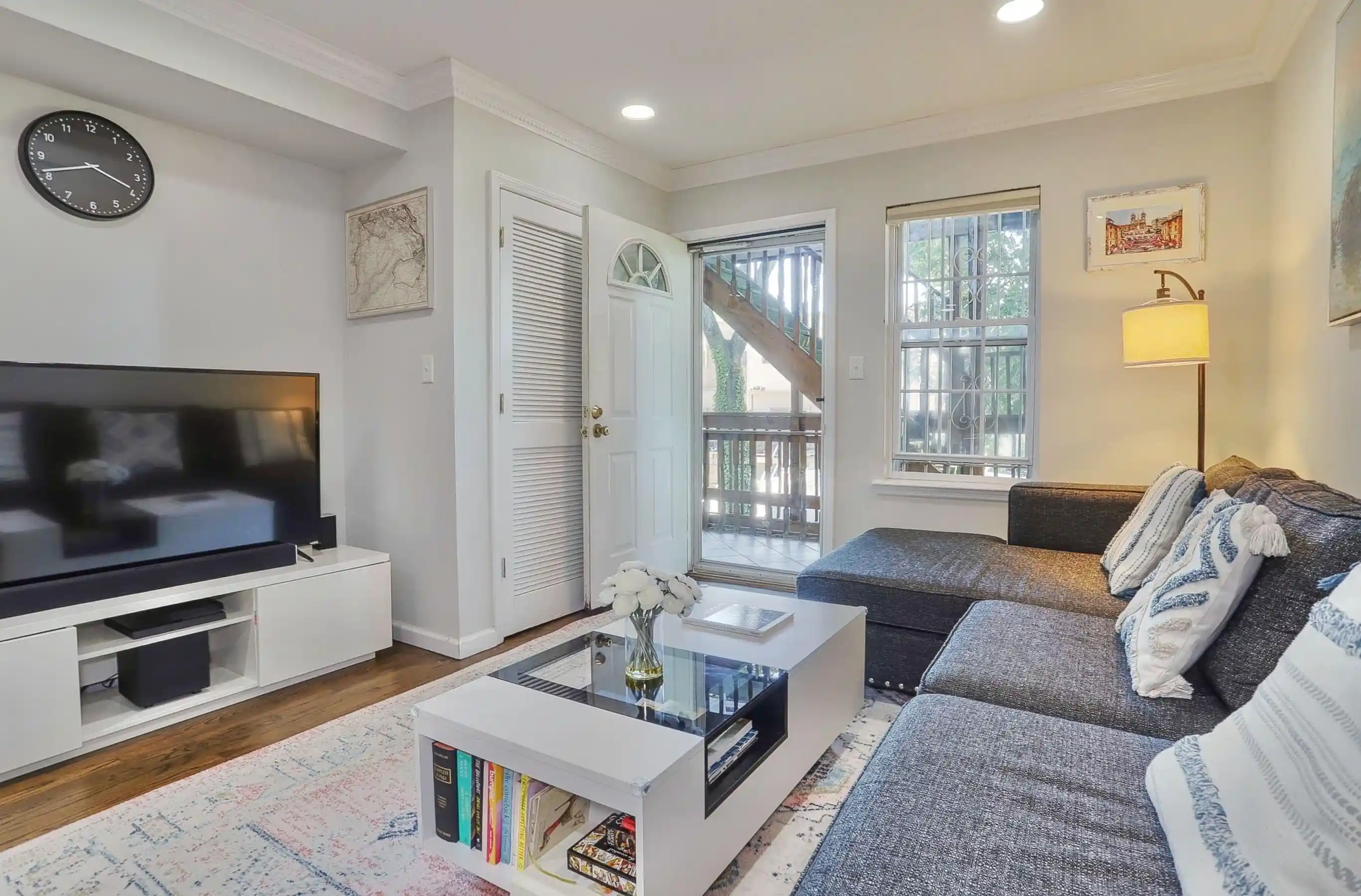 3rd image of 15 Jefferson Ave, Jersey City, NJ 07306