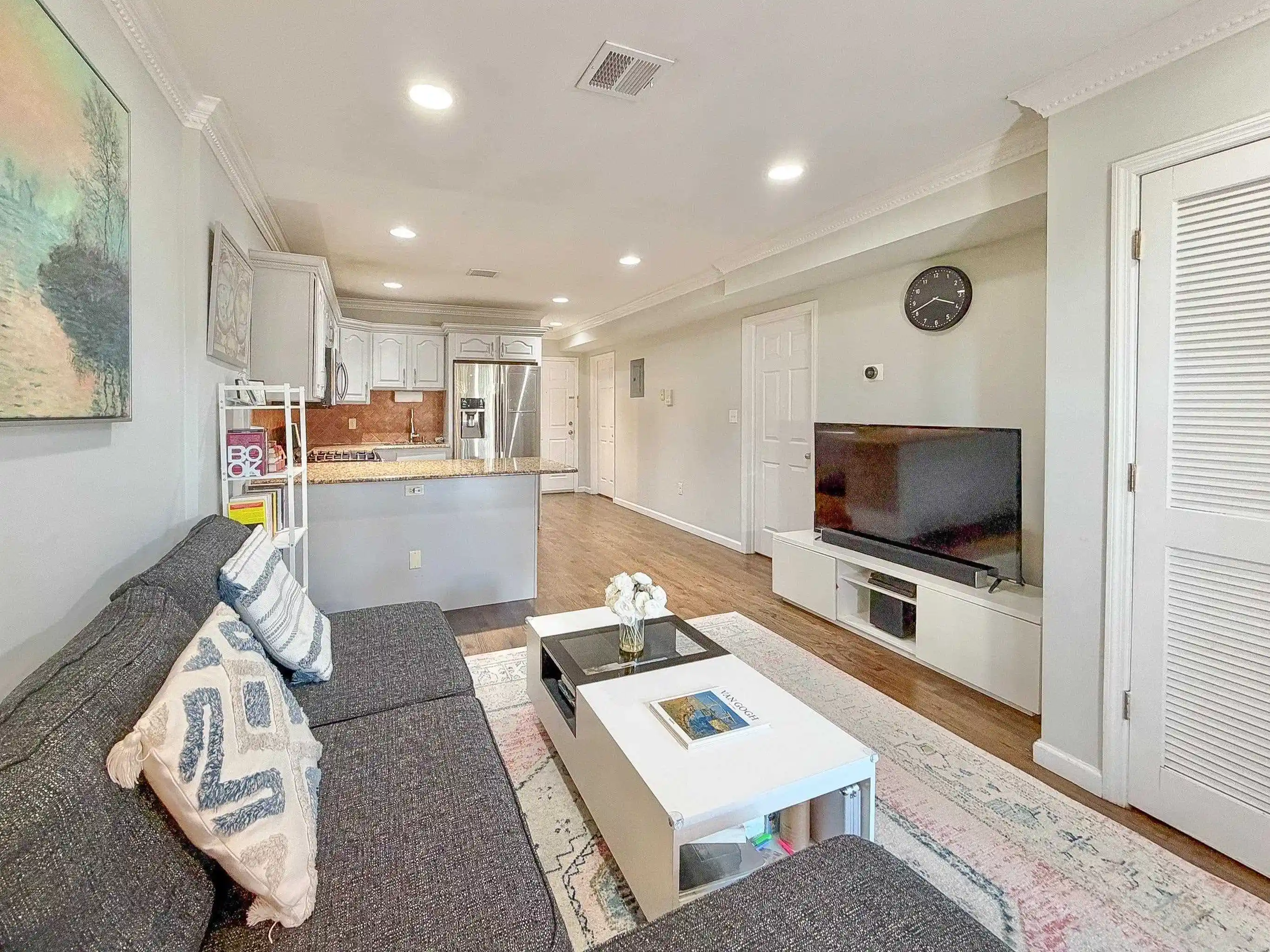 2nd image of 15 Jefferson Ave, Jersey City, NJ 07306