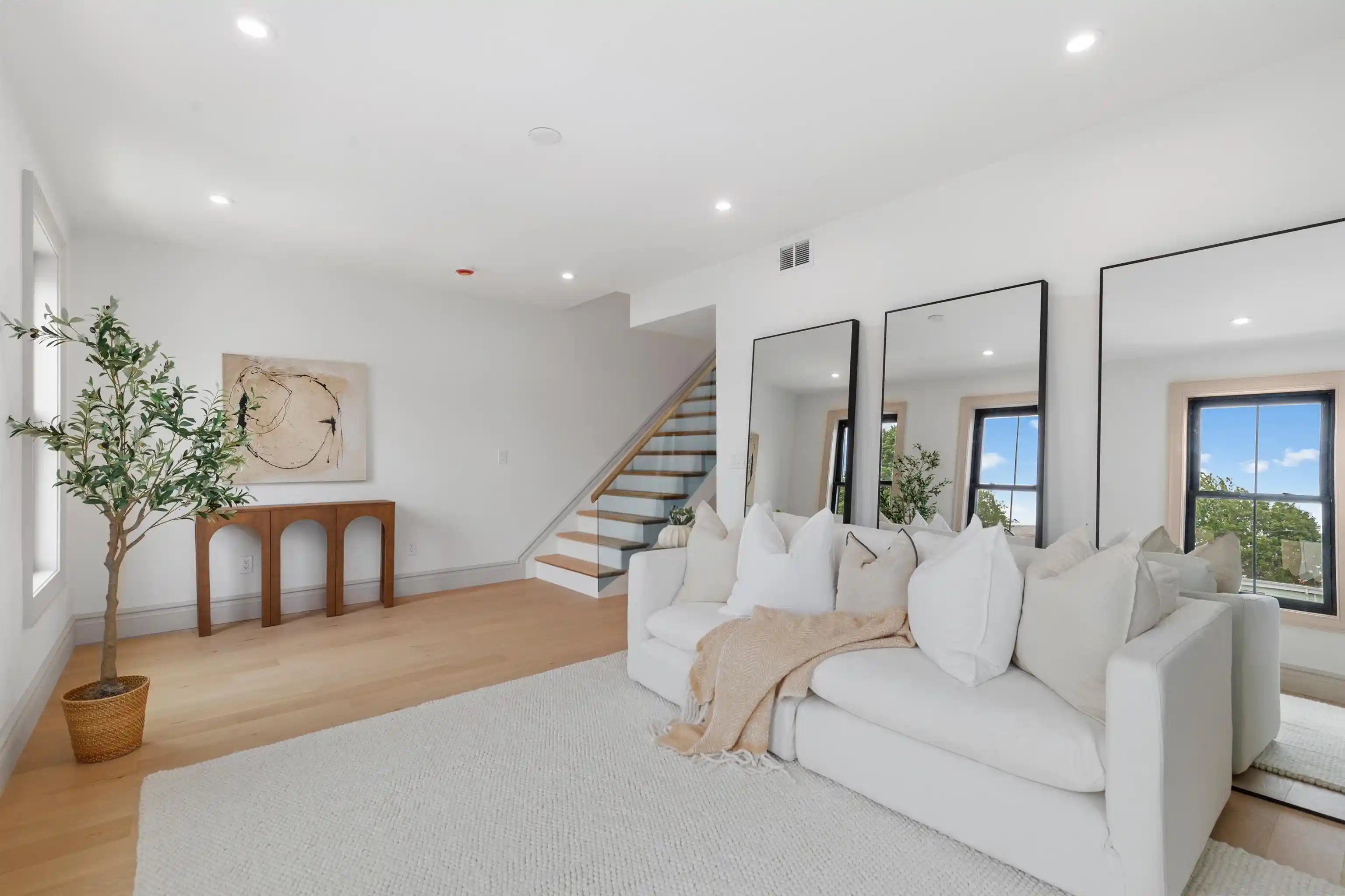 Photo 3 of Sale Pending at 105 Atlantic St #2, Jersey City, NJ 07304 | MLS# 260016911 | Listing updated on 2026-09-02