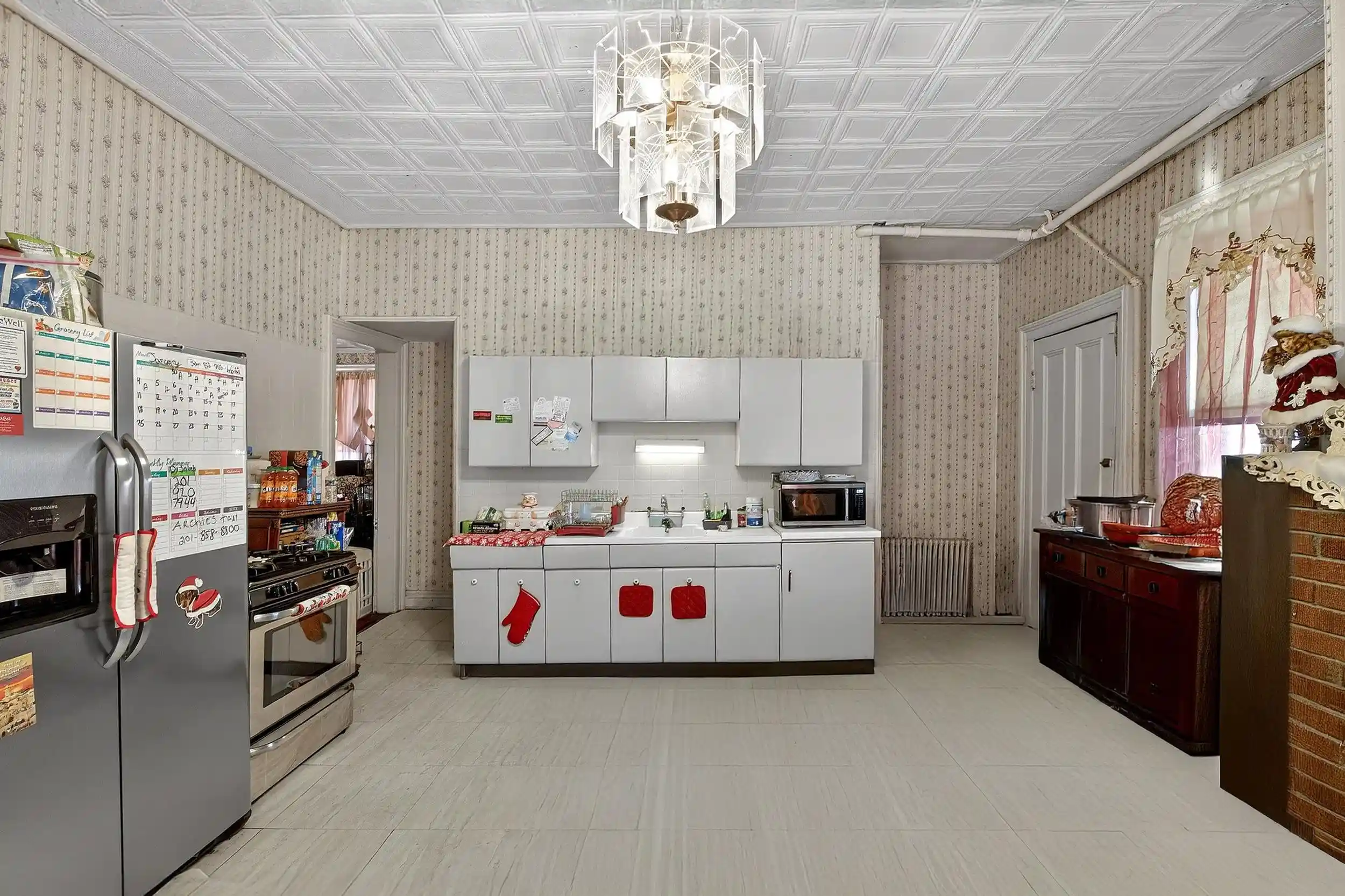 Photo 2 of Single family home for sale at 100 Broadway, Bayonne, NJ 07002 | MLS# 260016975 | Listing updated on 2026-08-25