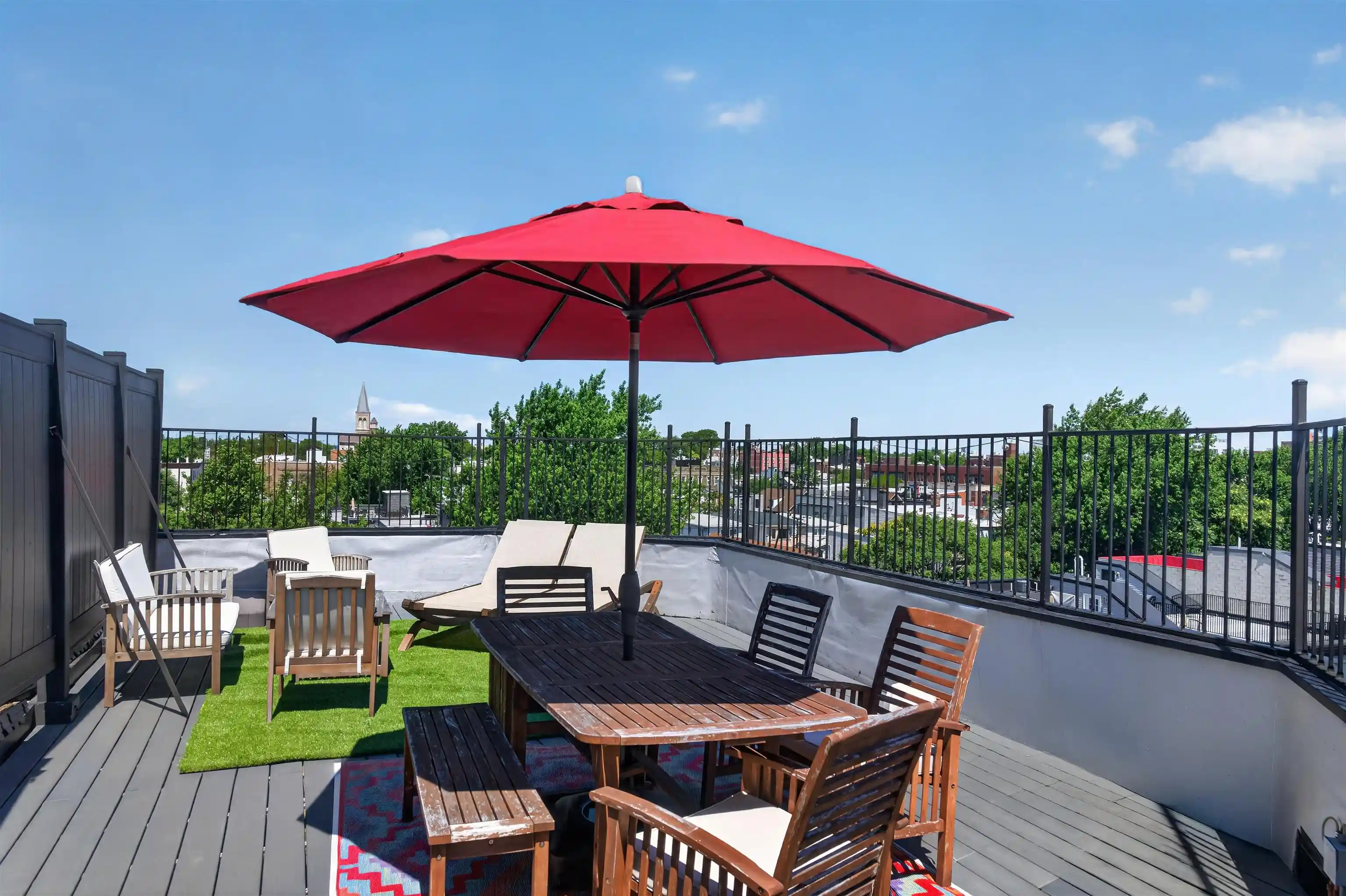 4th image of 122 New York Ave, Jersey City, NJ 07307