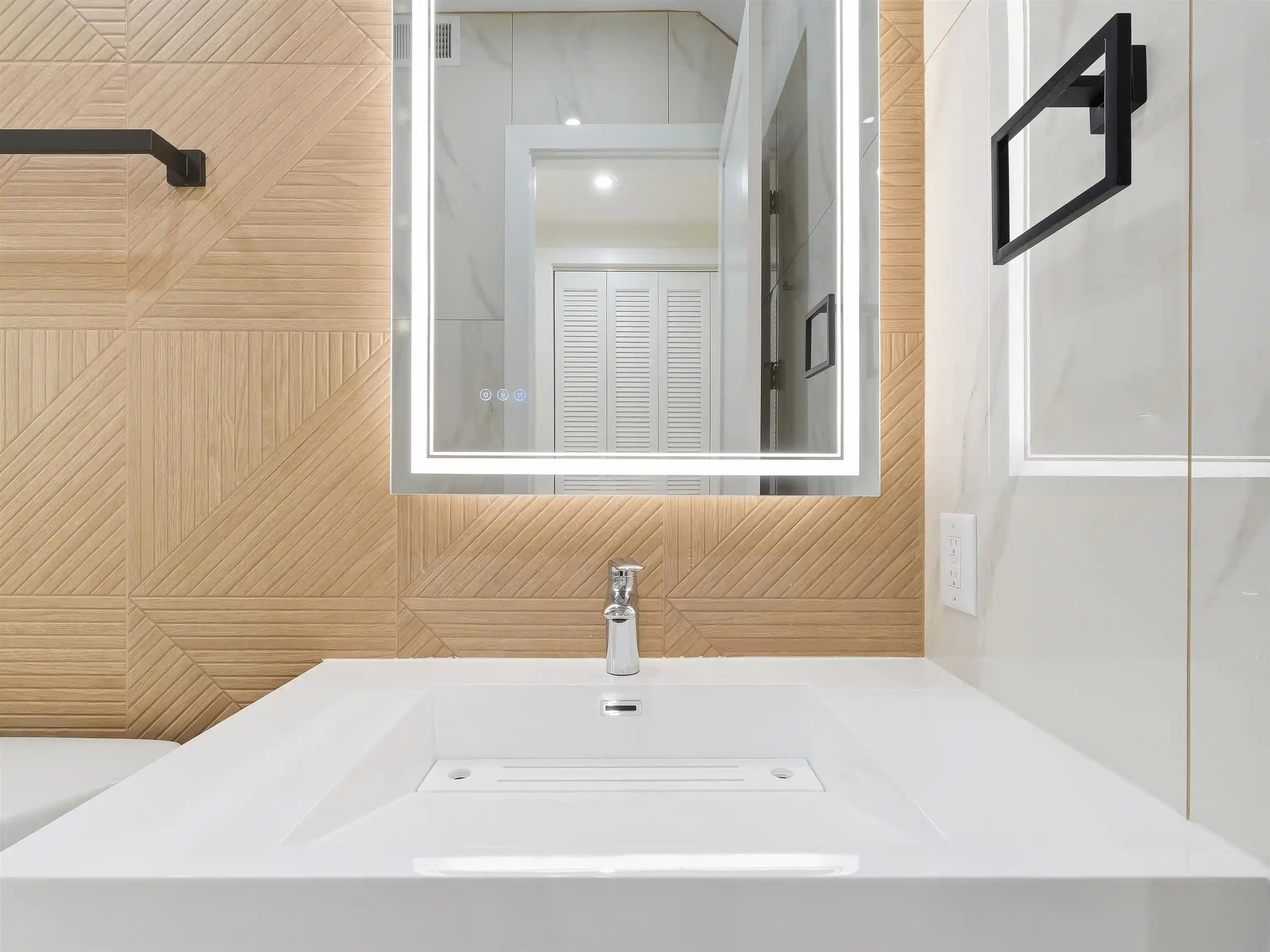 Photo 3 of Condo for sale at 152 Bleecker St #2, Jersey City, NJ 07307 | MLS# 260017071 | Listing updated on 2026-09-16