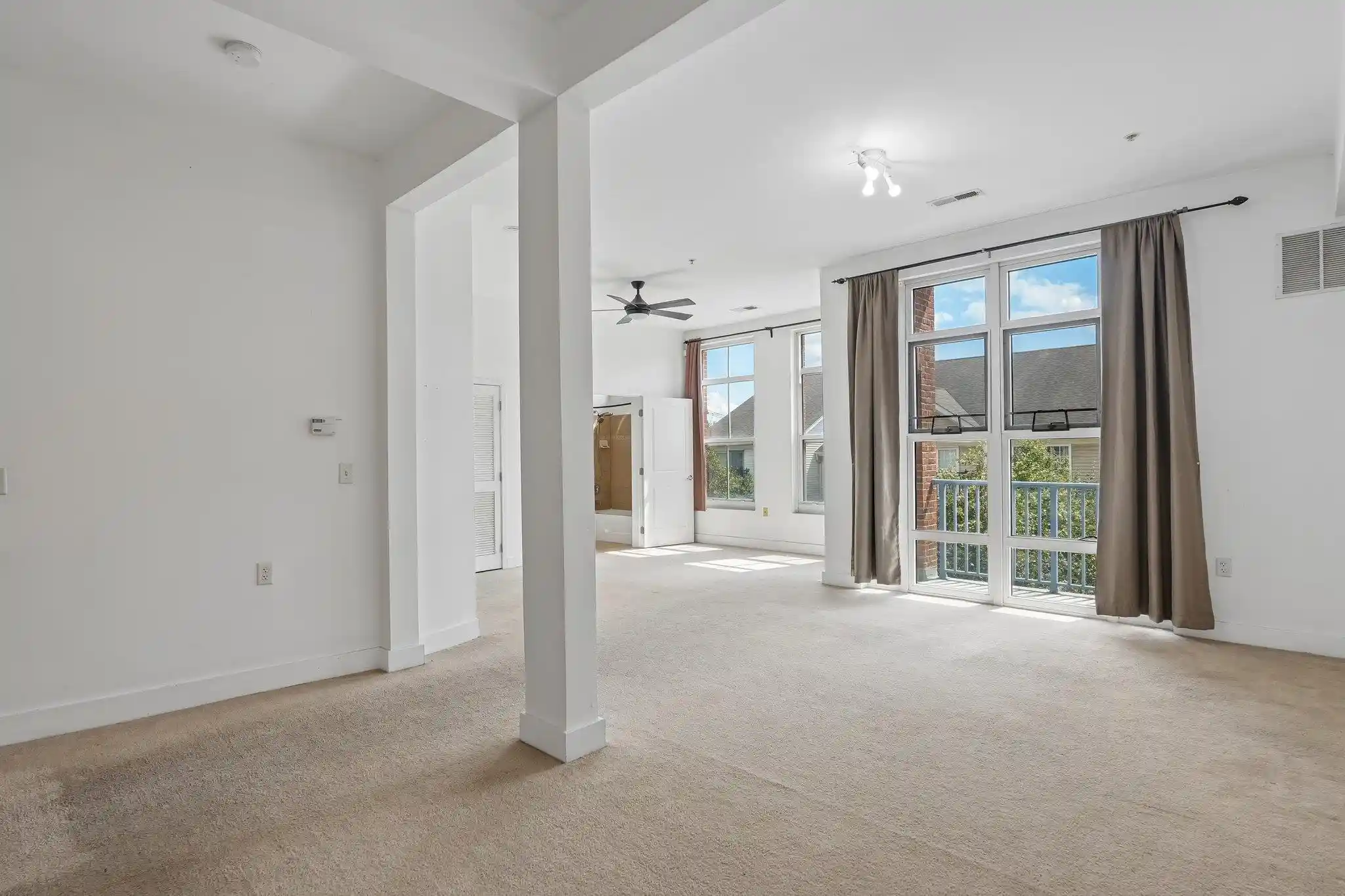 Photo 4 of Condo for sale at 3 Greenwich Dr #97, Jersey City, NJ 07305 | MLS# 260017082 | Listing updated on 2026-09-14