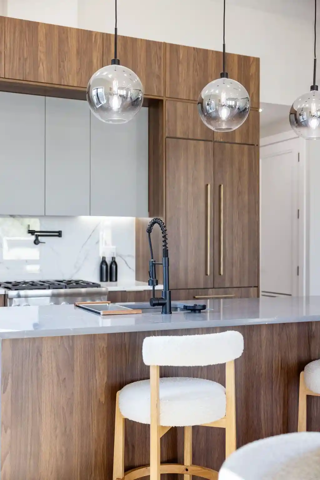 Photo 3 of Sale Pending at 373 New York Ave #2, Jersey City, NJ 07307 | MLS# 260017101 | Listing updated on 2026-09-12