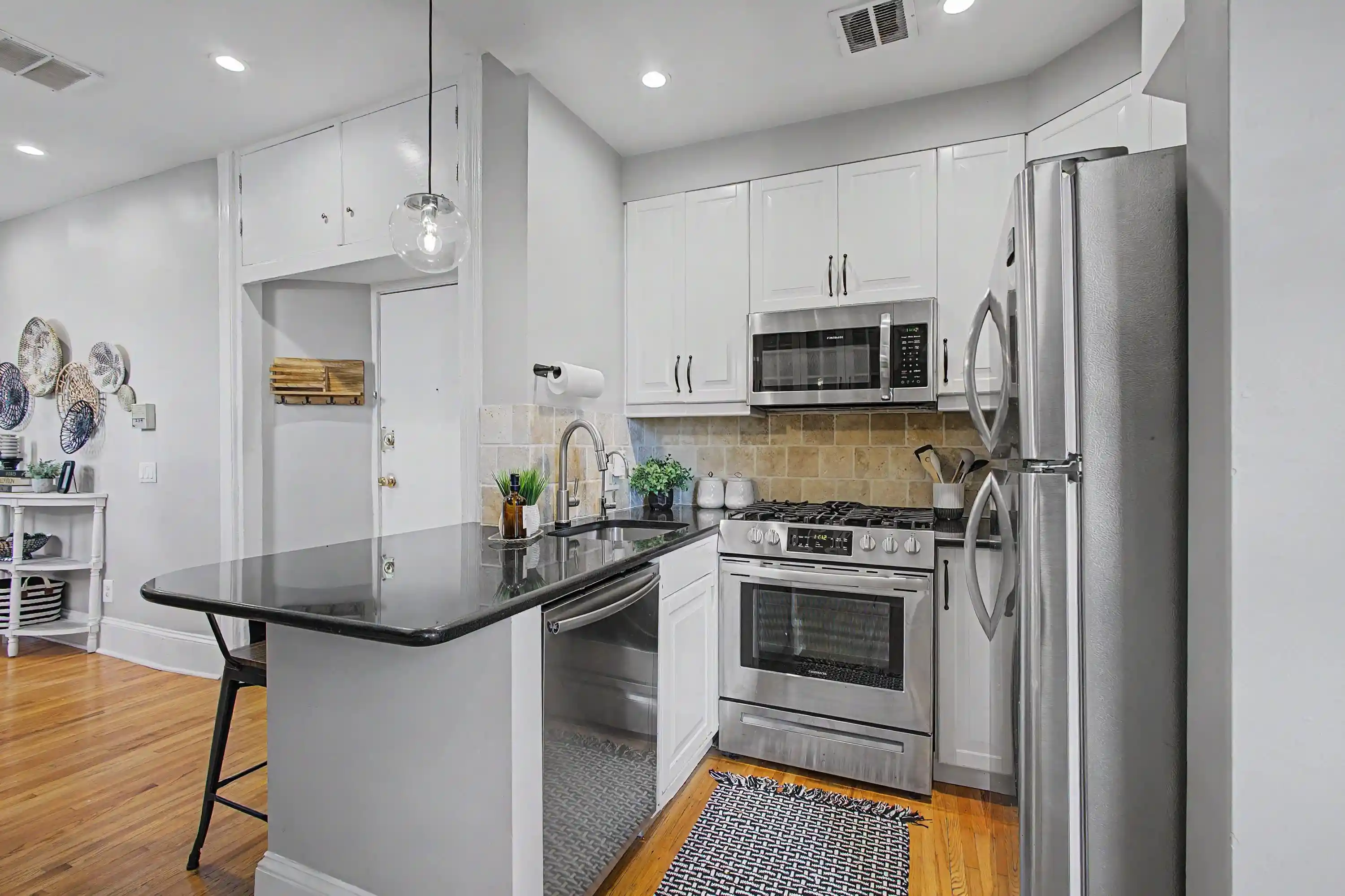 Photo 3 of Sale Pending at 287 8th St #4B, Jersey City, NJ 07302 | MLS# 260017107 | Listing updated on 2026-09-09