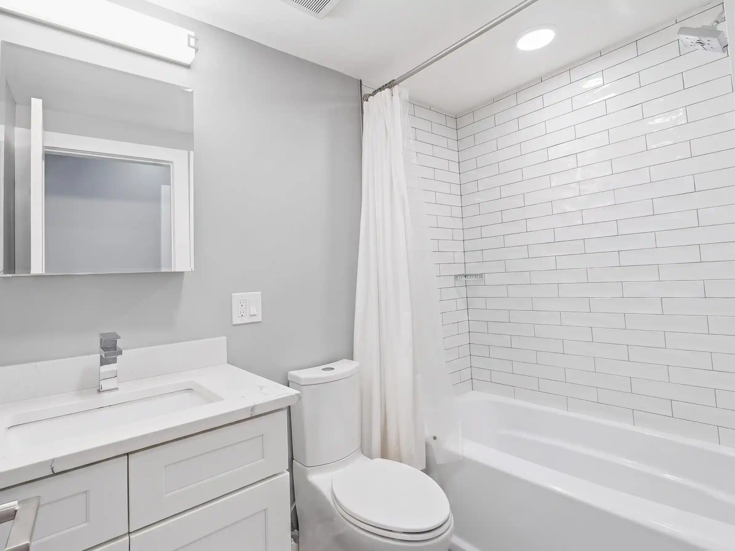 Listing Photo 4 - Condo for sale in building located at 50 Laidlaw Ave, Jersey City, NJ 07306 - Unit #2