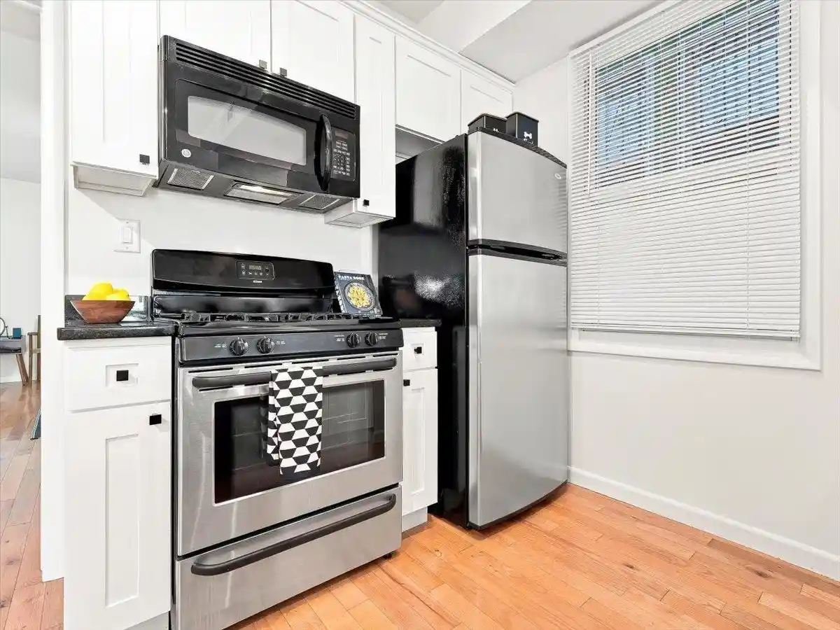 Listing Photo 4 - Condo for sale in building located at 108 Prospect St, Jersey City, NJ 07307 - Unit #1