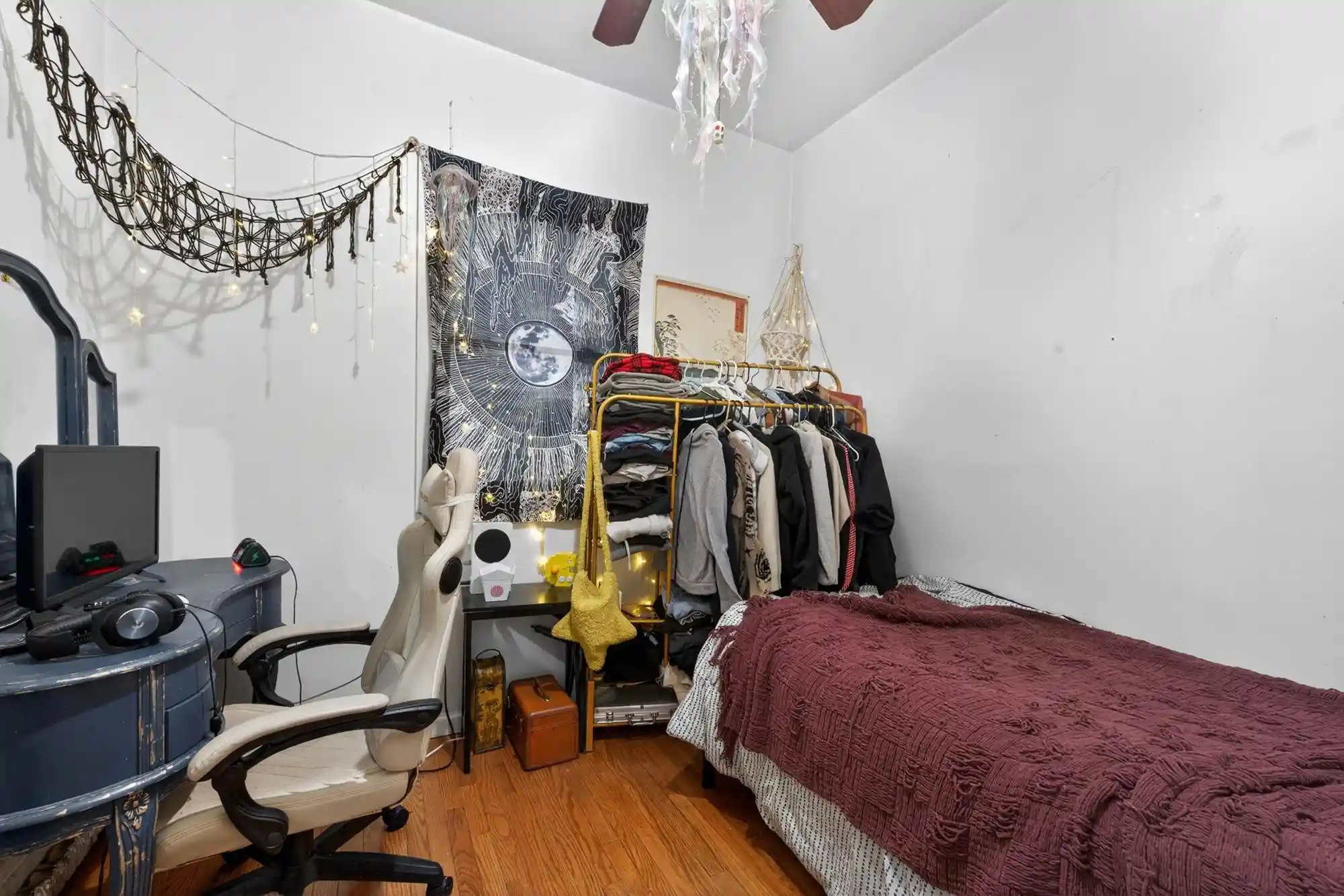 Photo 4 of Single family home for sale at 129 Avenue E, Bayonne, NJ 07002 | MLS# 260017228 | Listing updated on 2026-09-02