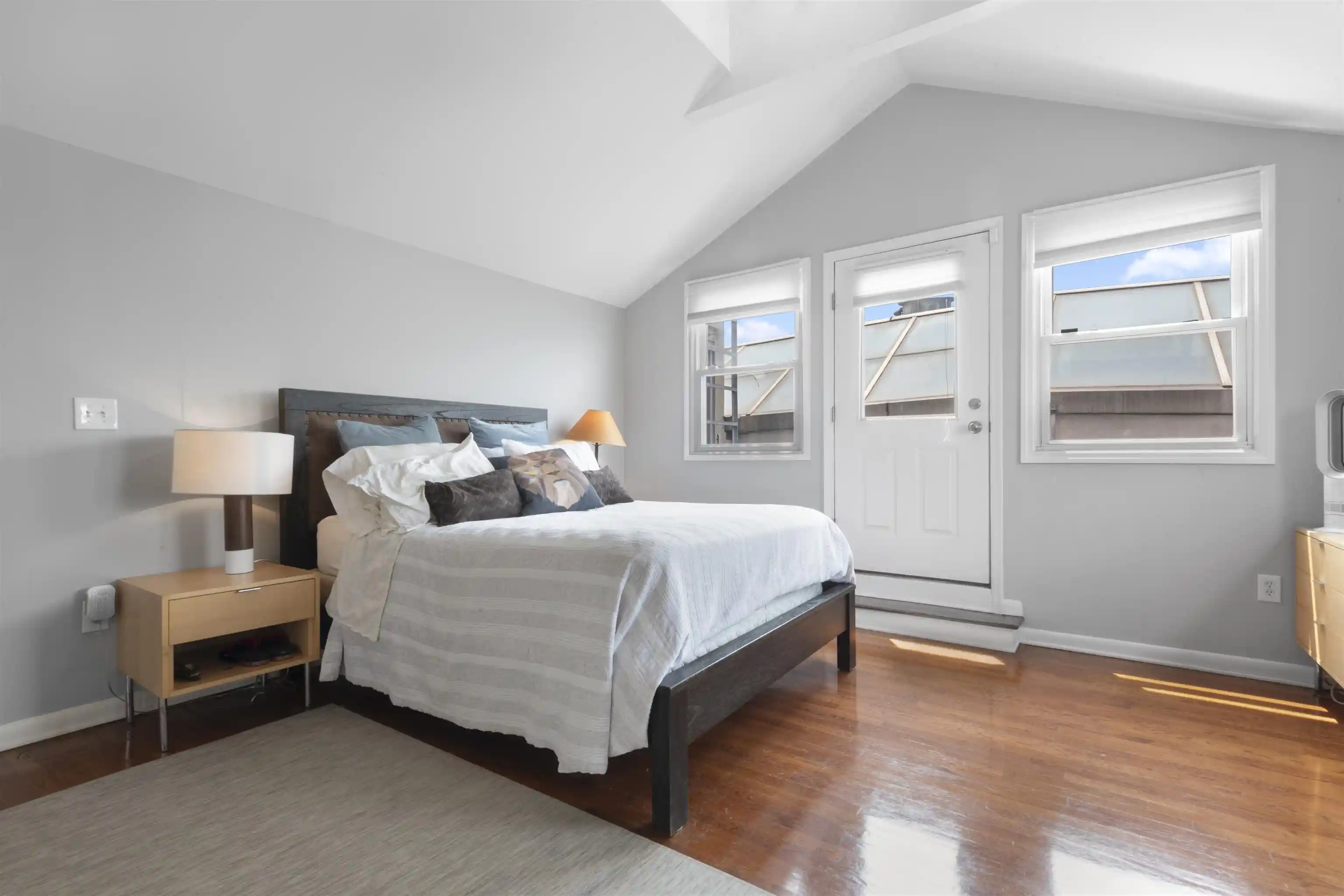 Listing Photo 4 - Condo for sale in building located at 187 Wayne St Wayne St, Jersey City, NJ 07302 - Unit #C405