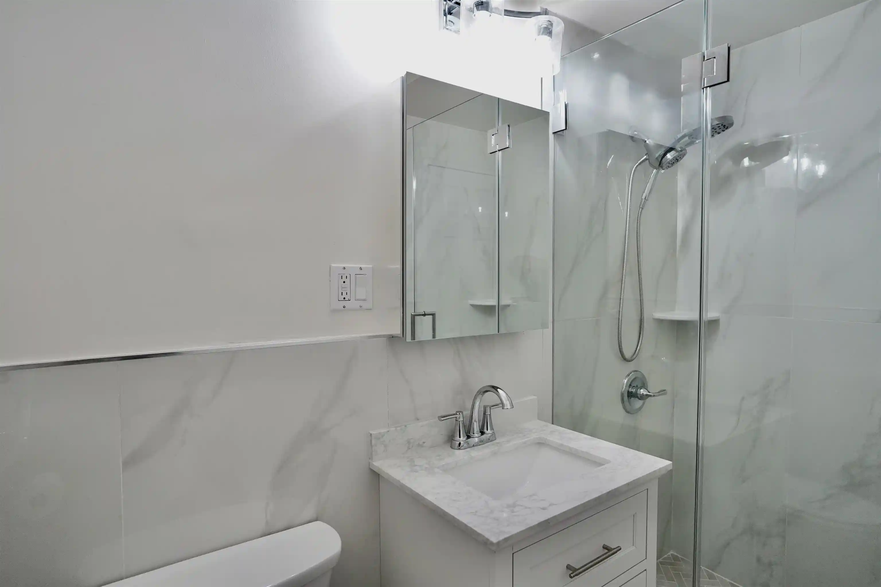 Photo 3 of Condo for sale at 225 St Pauls Ave #8M, Jersey City, NJ 07306 | MLS# 260017291 | Listing updated on 2026-09-13