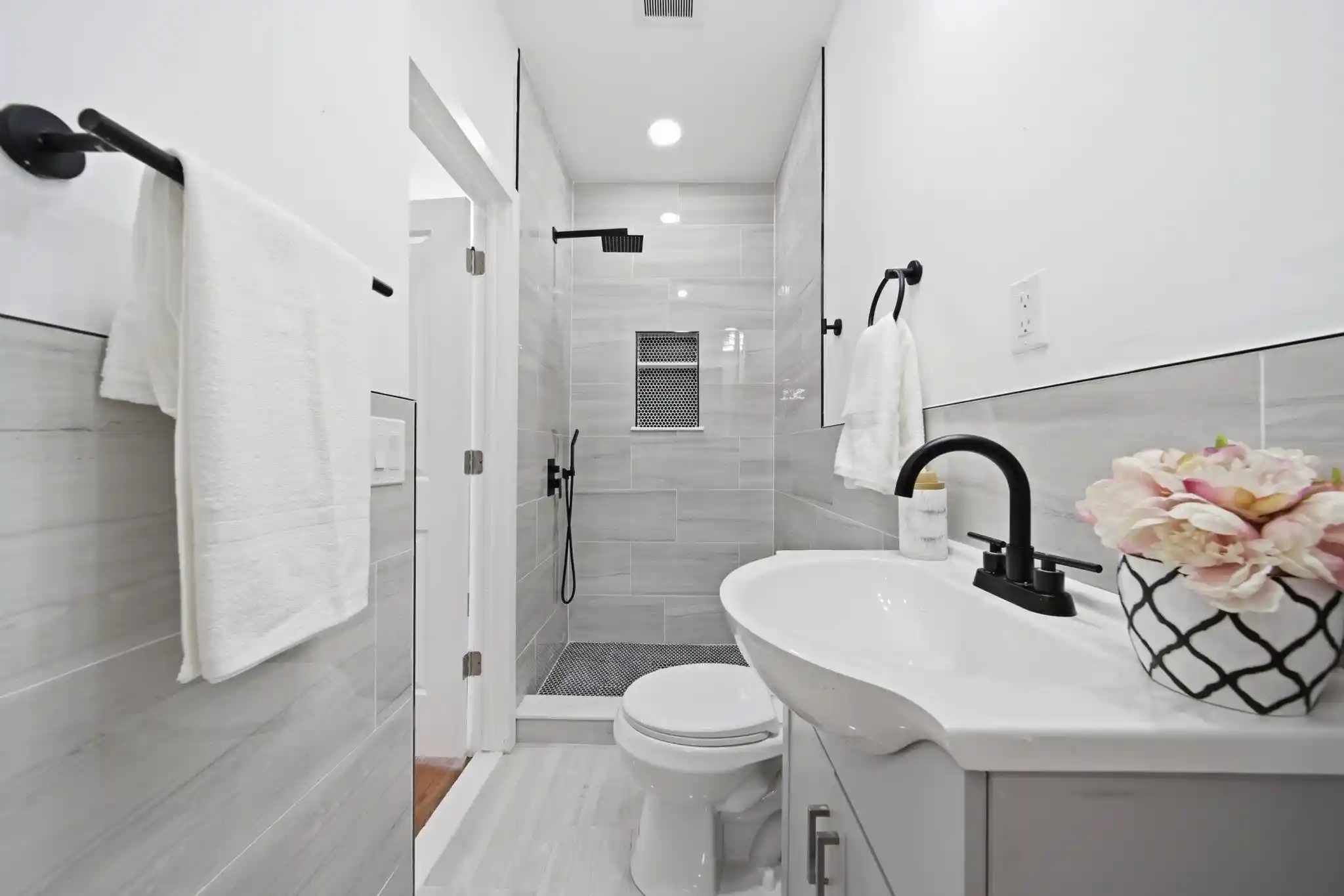 26th image of 103 Boyd Ave, Jersey City, NJ 07304 | MLS# 260017433