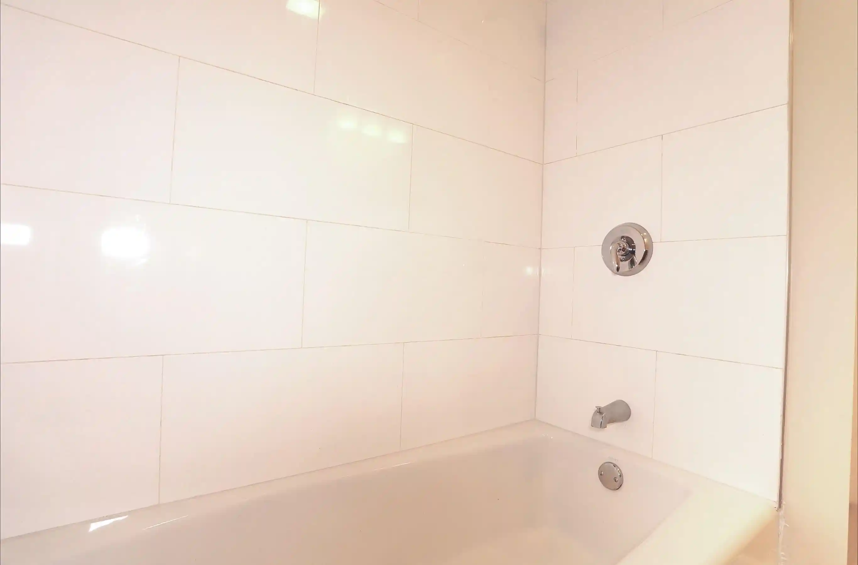 Photo 3 of Condo for sale at 824 Washington St #2, Hoboken, NJ 07030 | MLS# 260017454 | Listing updated on 2026-09-01