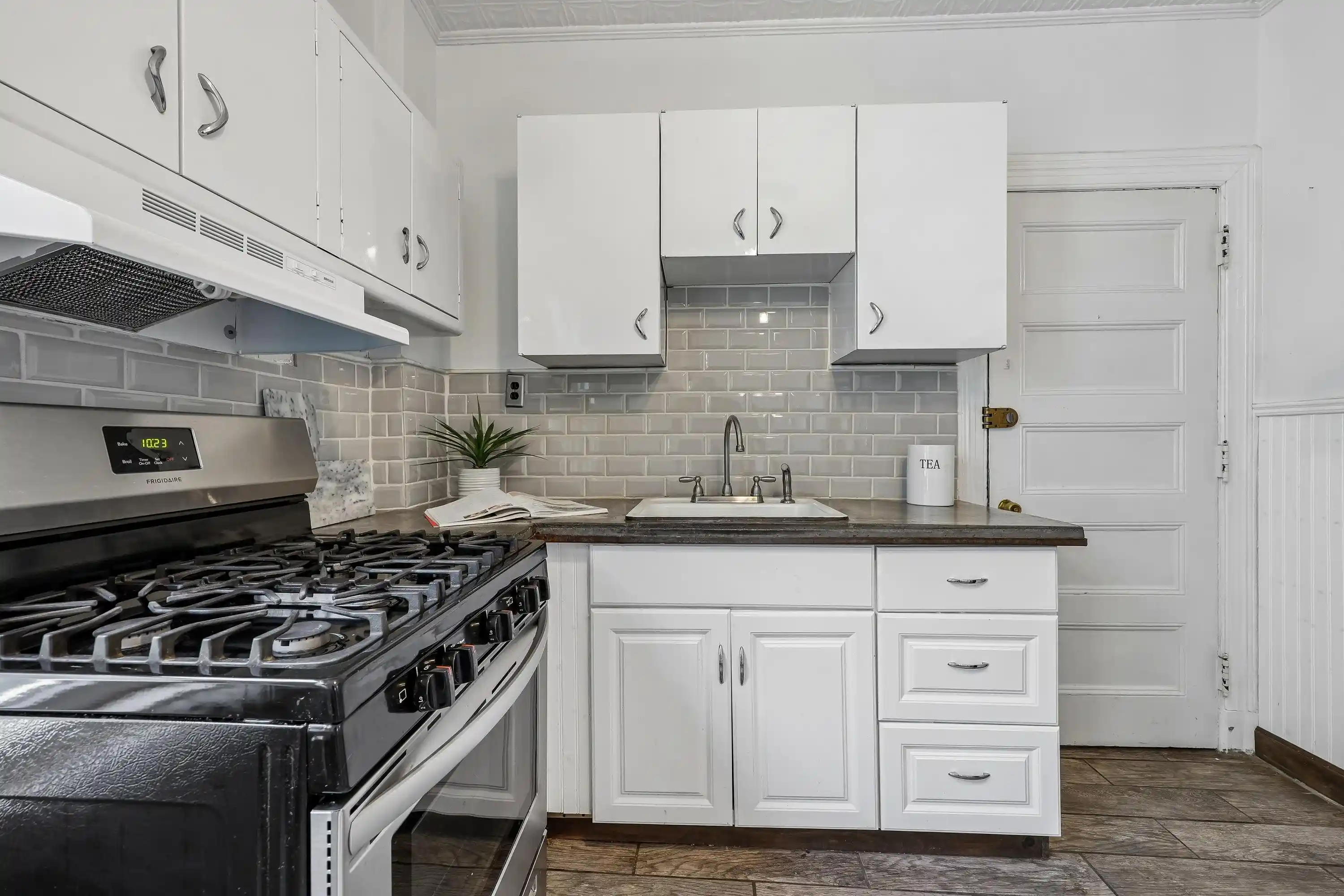 Listing Photo 5 - Condo for sale in building located at 140 Clinton Ave, Jersey City, NJ 07304
