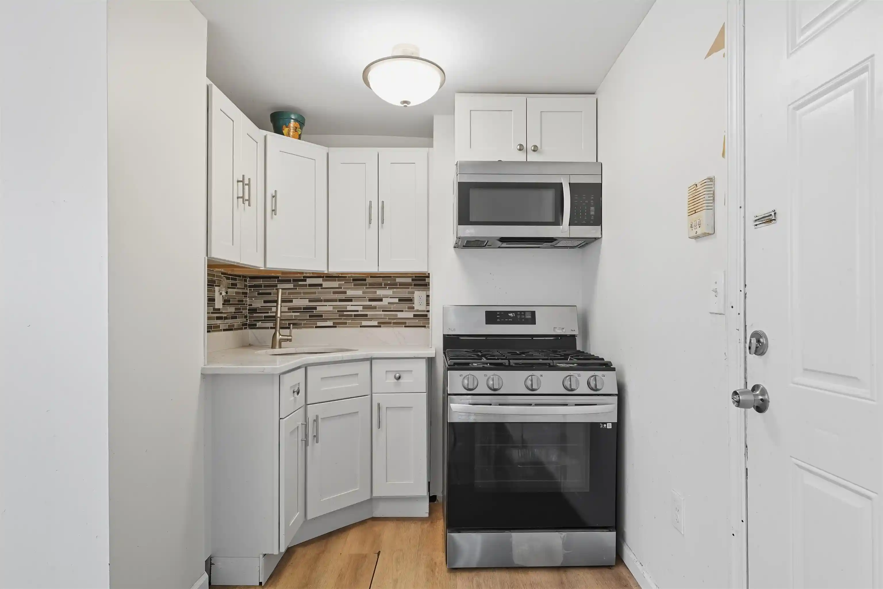 Photo 3 of Townhouse for sale at 305 Cator Ave, Jersey City, NJ 07305 | MLS# 260017557 | Listing updated on 2026-09-02