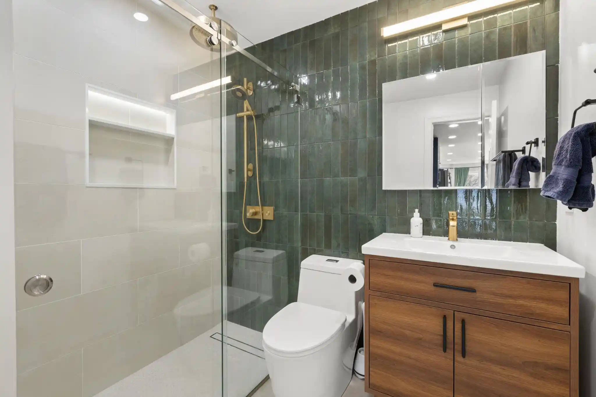 Photo 2 of Single family home for sale at 302 4th Street, Jersey City, NJ 07302 | MLS# 260017602 | Listing updated on 2026-09-14