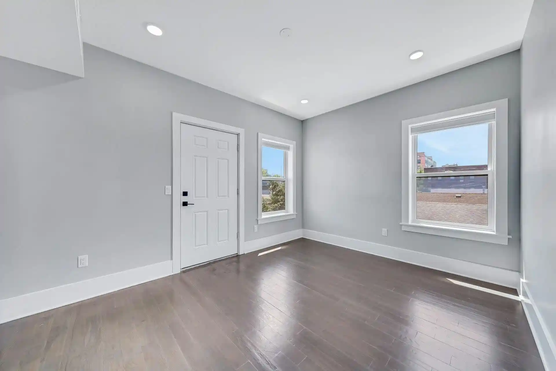 Photo 4 of Condo for sale at 76 Corbin Ave #3, Jersey City, NJ 07306 | MLS# 260017659 | Listing updated on 2026-09-14