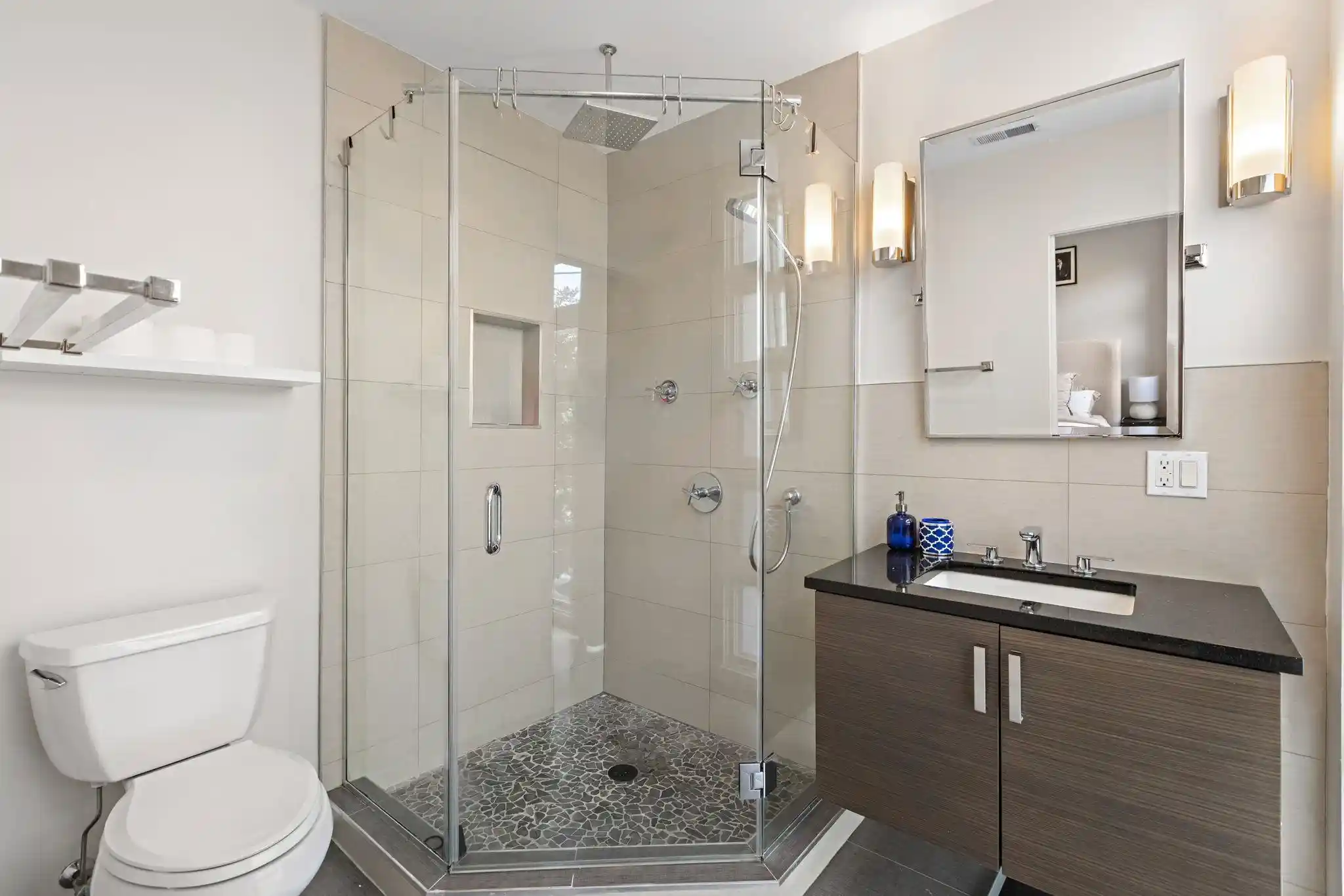 Listing Photo 5 - Condo for sale in building located at 116 Bloomfield St, Hoboken, NJ 07030 - Unit #2