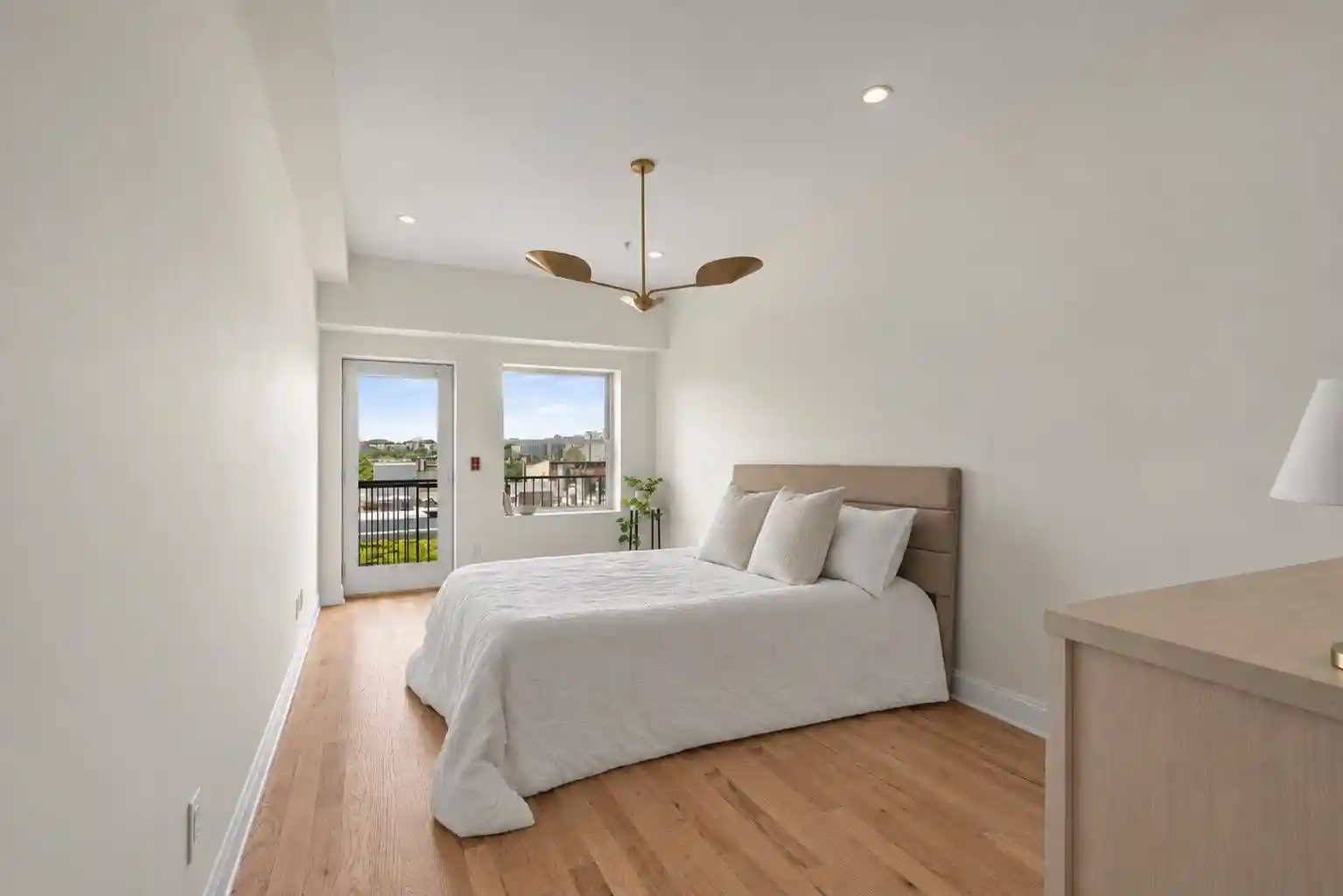 Photo 3 of Sale Pending at 522 Hudson St #4, Hoboken, NJ 07030 | MLS# 260017794 | Listing updated on 2026-09-19