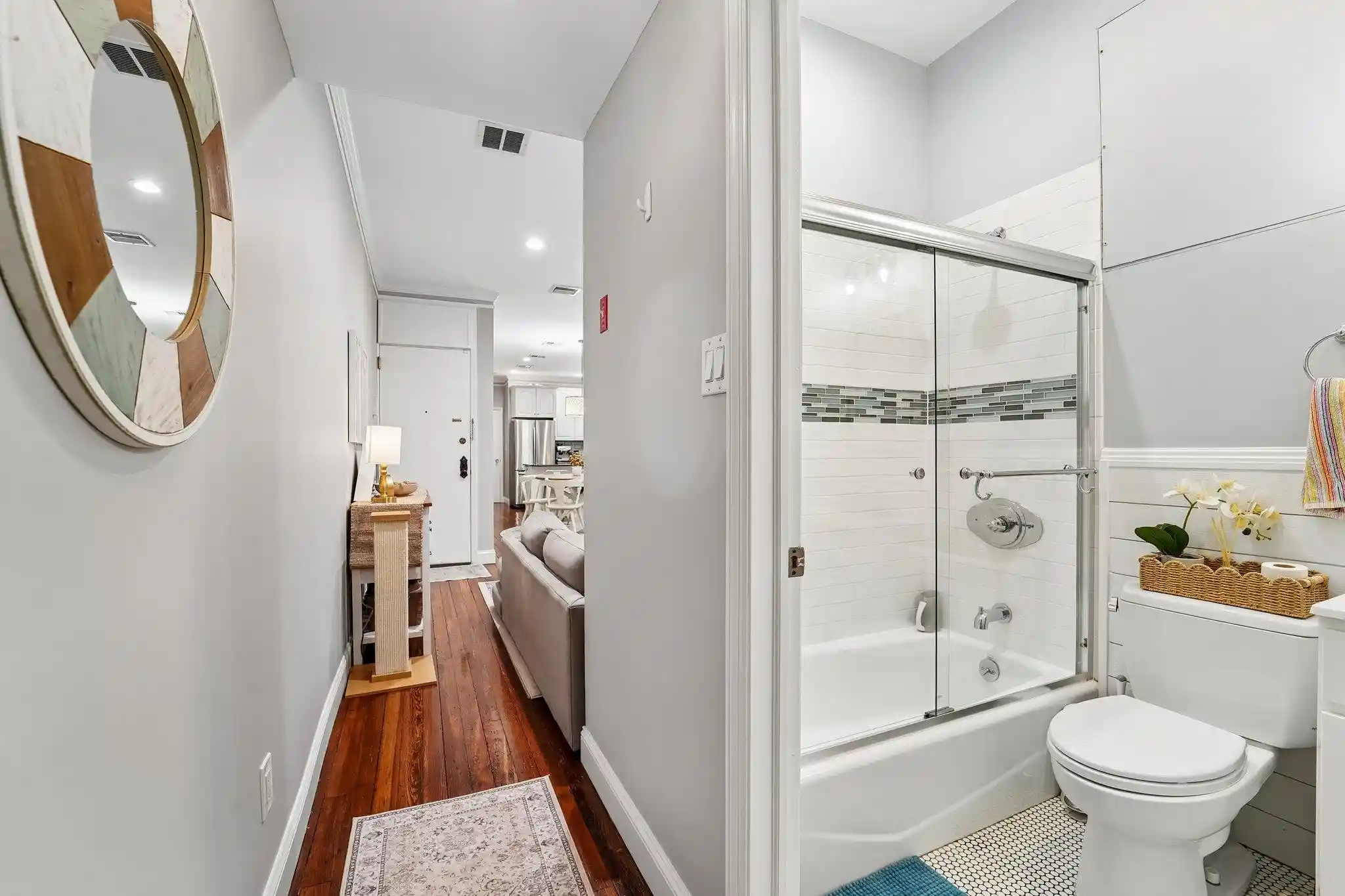 Photo 3 of Sale Pending at 1009 Willow Ave #1L, Hoboken, NJ 07030 | MLS# 260017816 | Listing updated on 2026-09-17