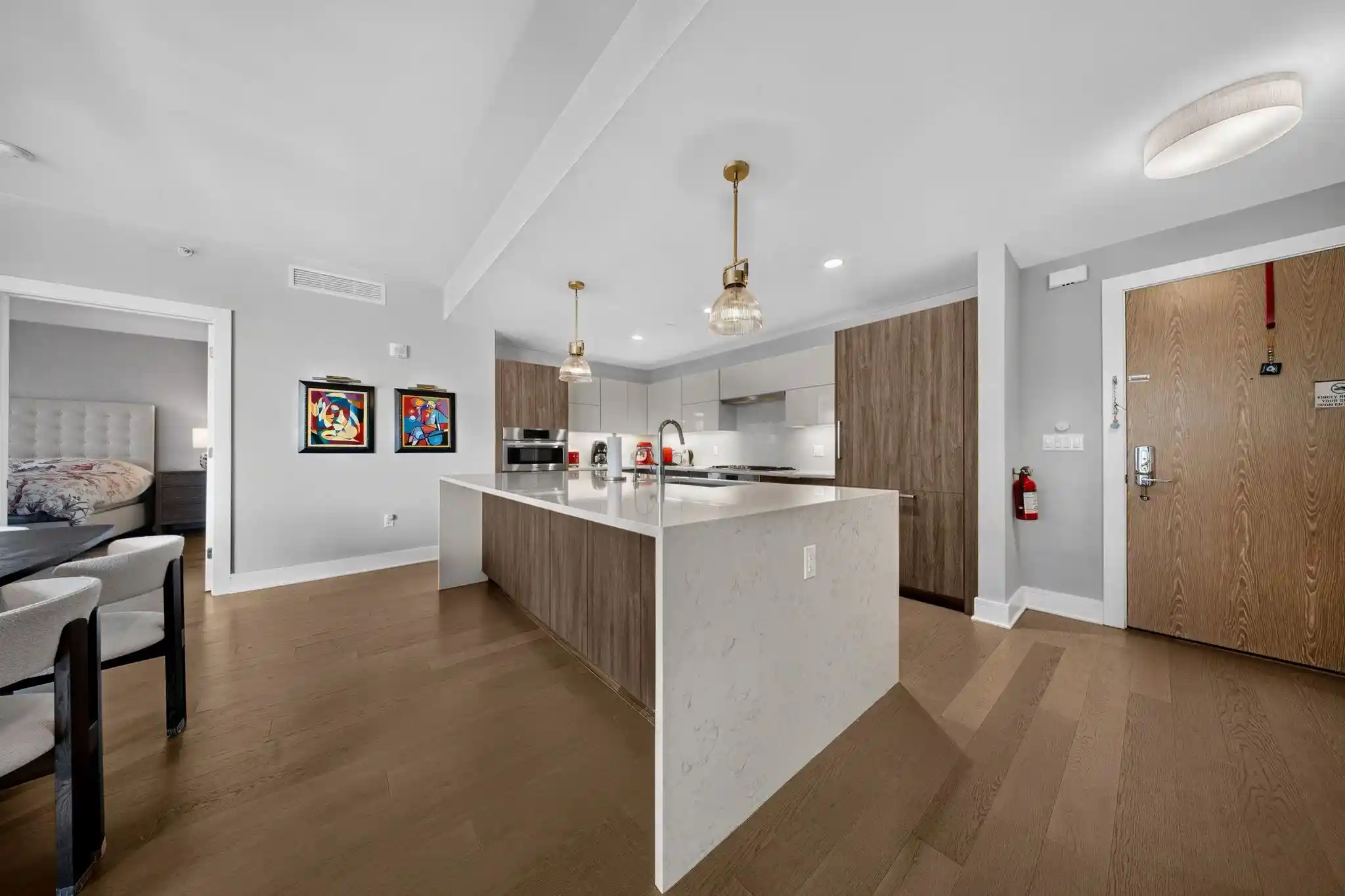 Listing Photo 5 - Condo for sale in building located at 9Th Ave At Prt Imperial, West New York, NJ 07093 - Unit #1011