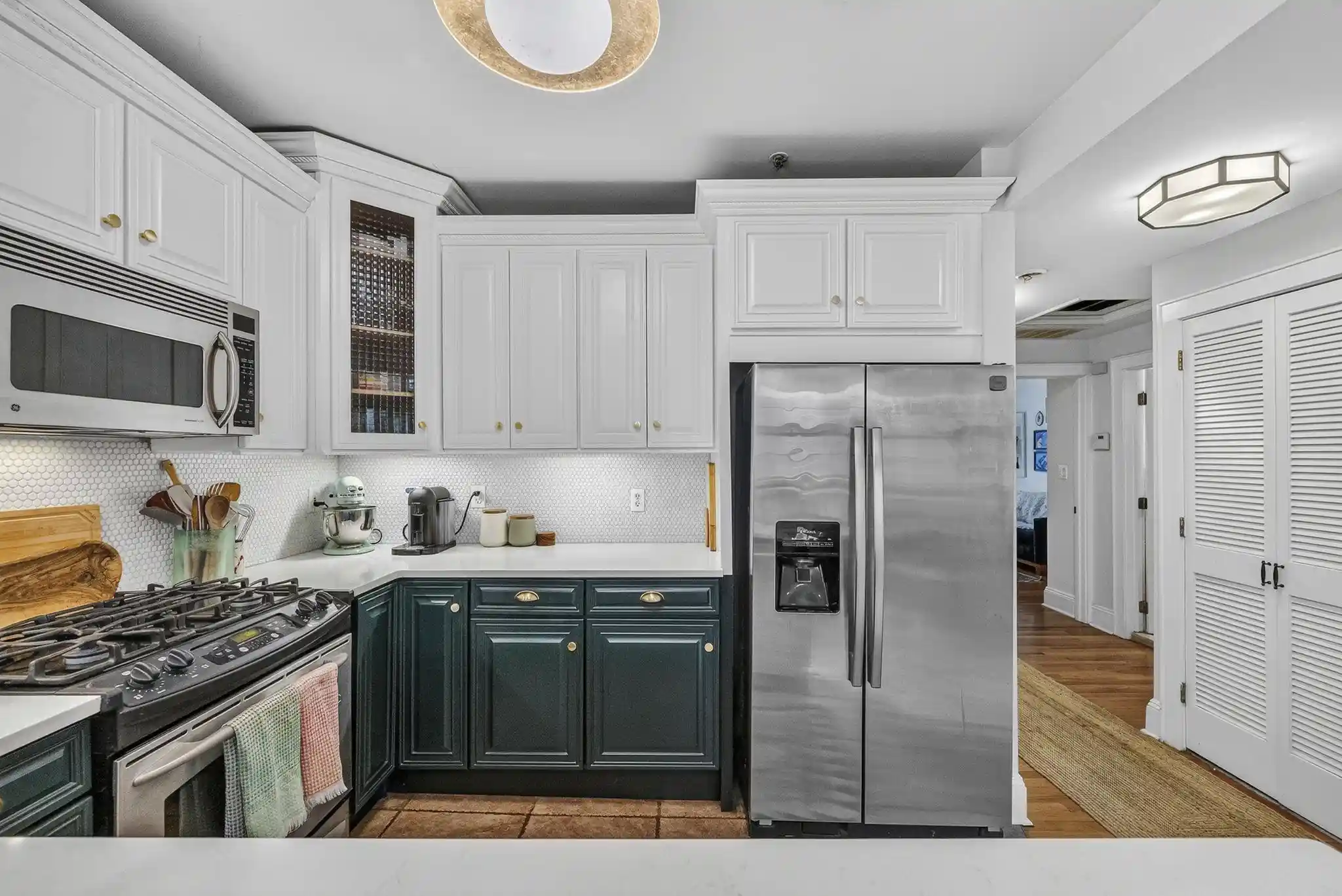Photo 3 of Condo for sale at 121 Bloomfield St #2, Hoboken, NJ 07030 | MLS# 260017903 | Listing updated on 2026-09-14