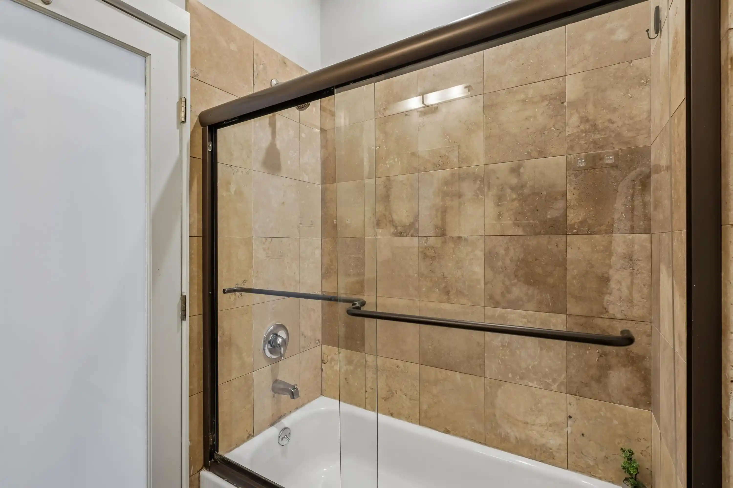 Listing Photo 4 - Condo for sale in building located at 229 3Rd St, Jersey City, NJ 07302 - Unit #4L