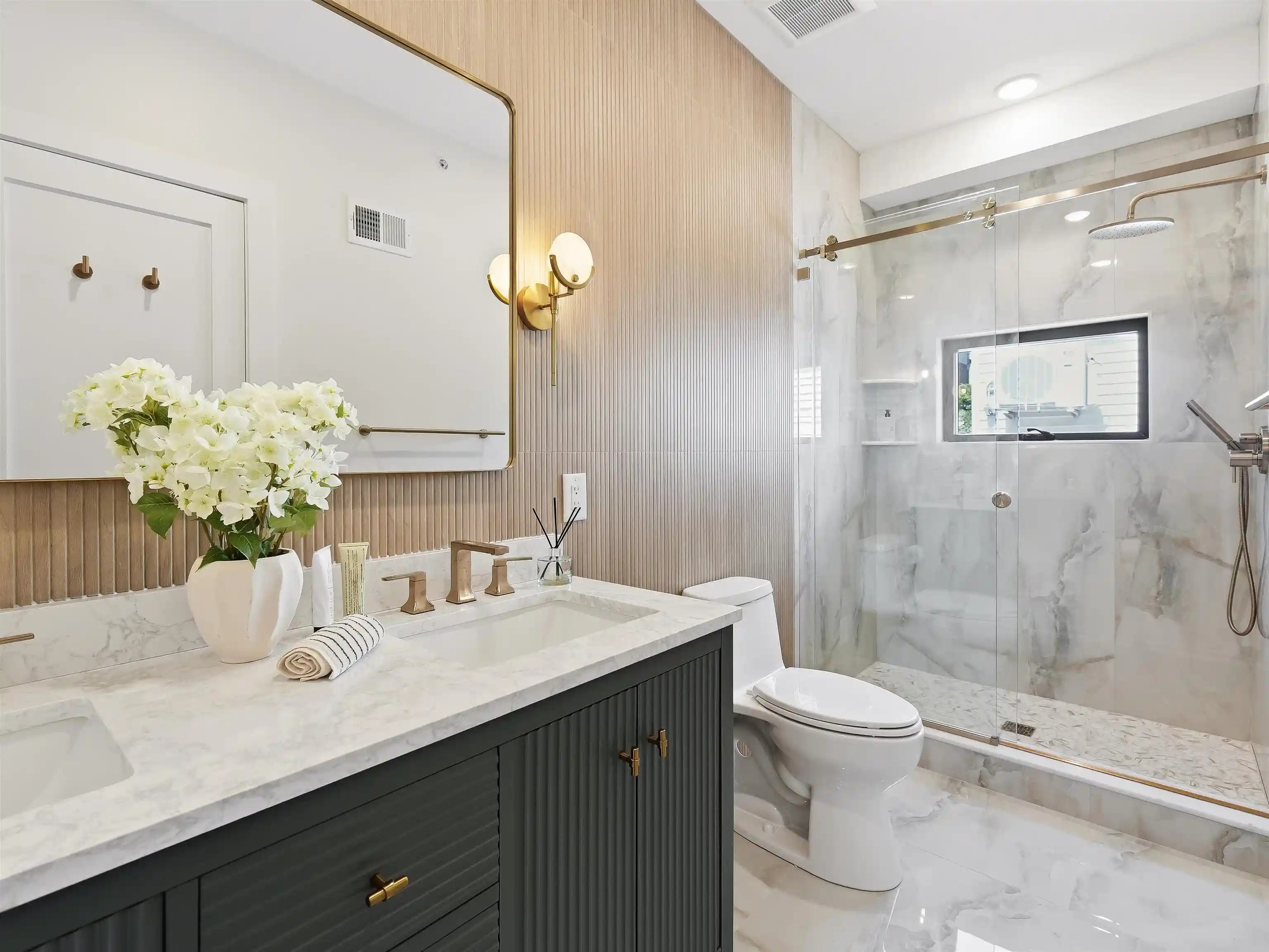 Listing Photo 5 - Condo for sale in building located at 202 Fairview Ave, Jersey City, NJ 07304 - Unit #1
