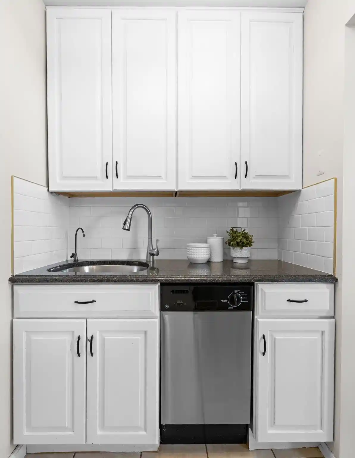Photo 3 of Condo for sale at 1015 Grand St #4B, Hoboken, NJ 07030 | MLS# 260017974 | Listing updated on 2026-09-14