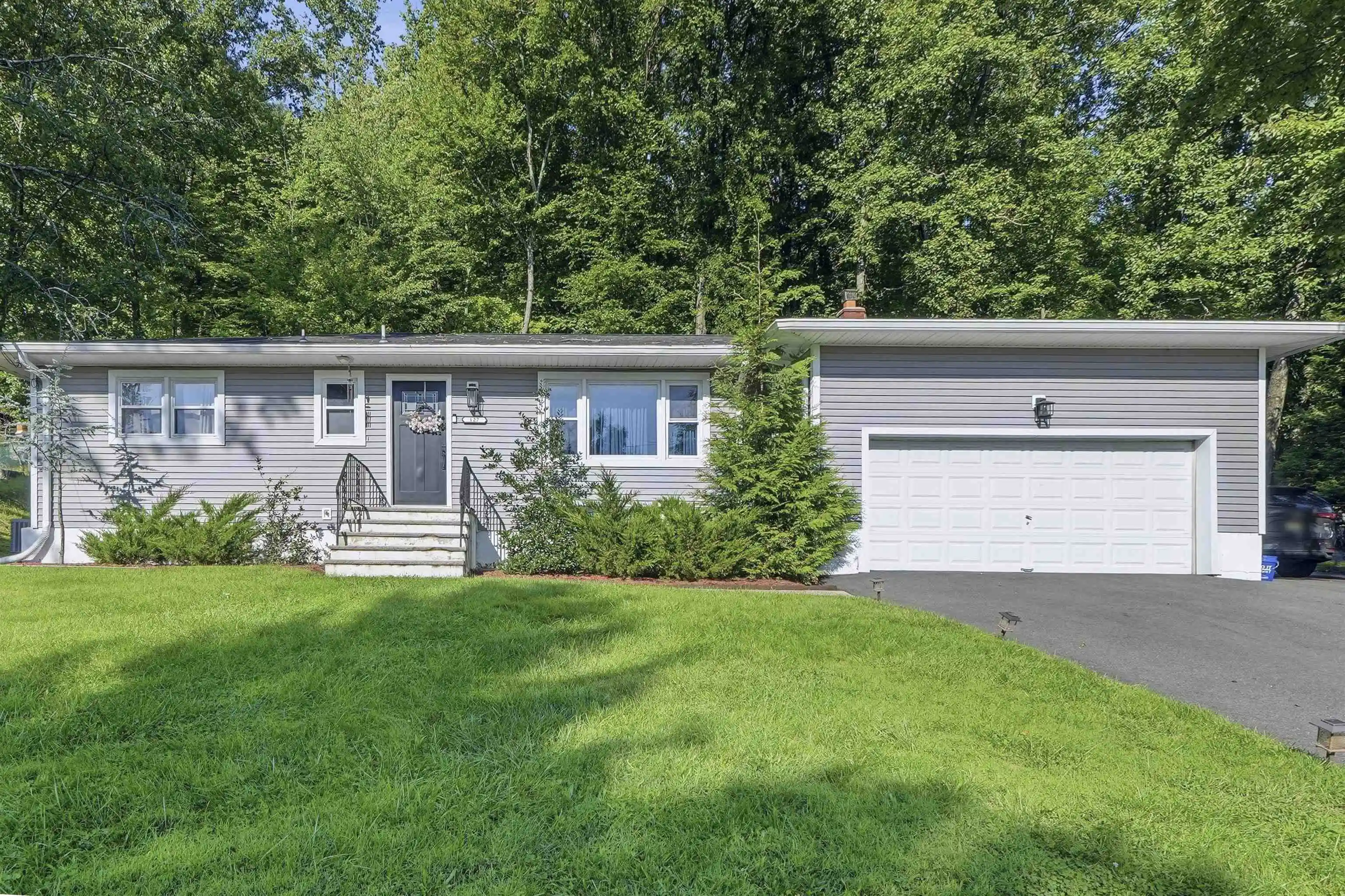 Photo 1 of Sale Pending at 127 Hillside Dr, North Haledon, NJ 07508 | MLS# 260017992 | Listing updated on 2026-09-14