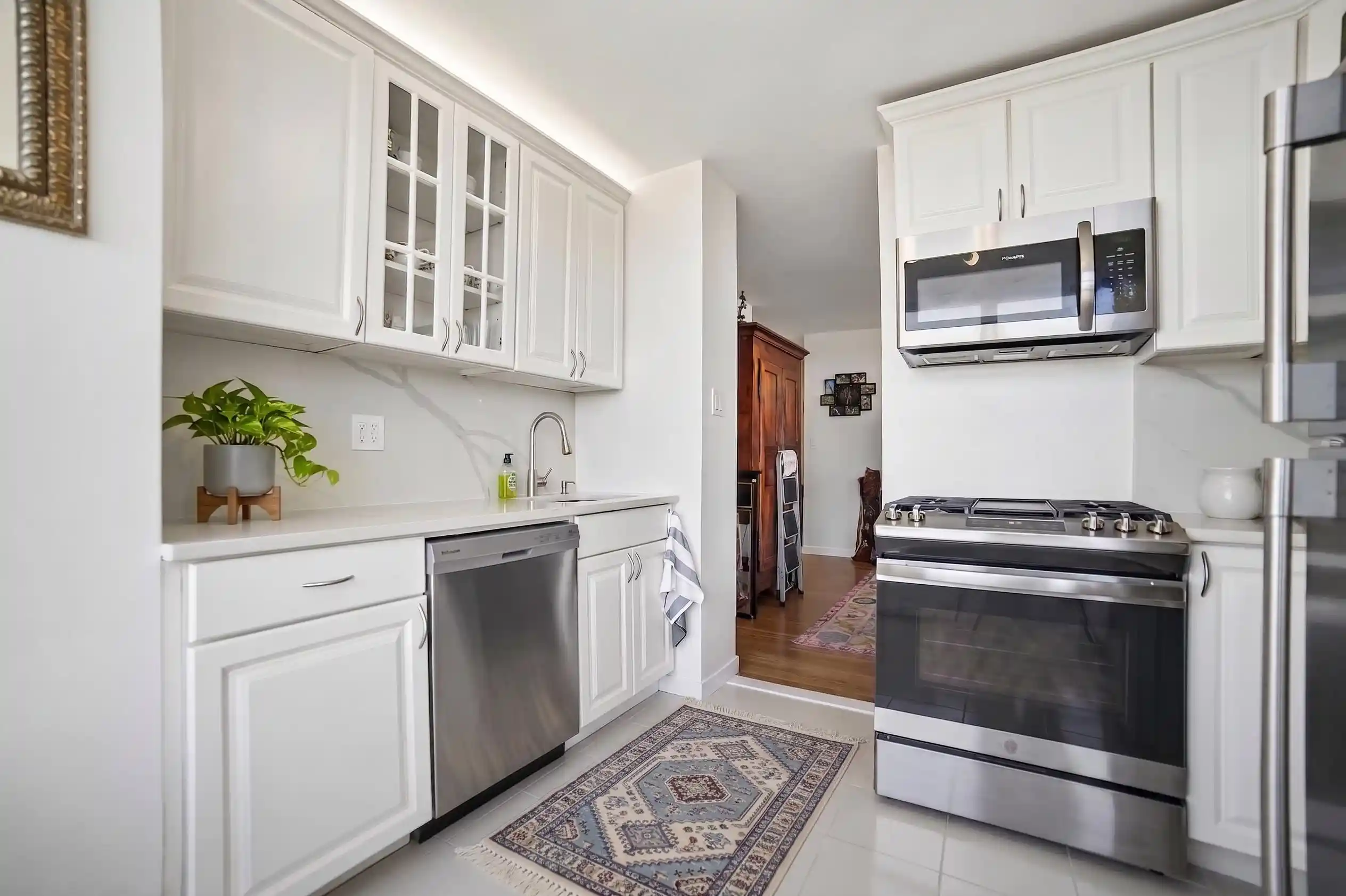 Photo 2 of Condo for sale at 6050 Boulevard E #9C, West New York, NJ 07093 | MLS# 260018014 | Listing updated on 2026-09-09