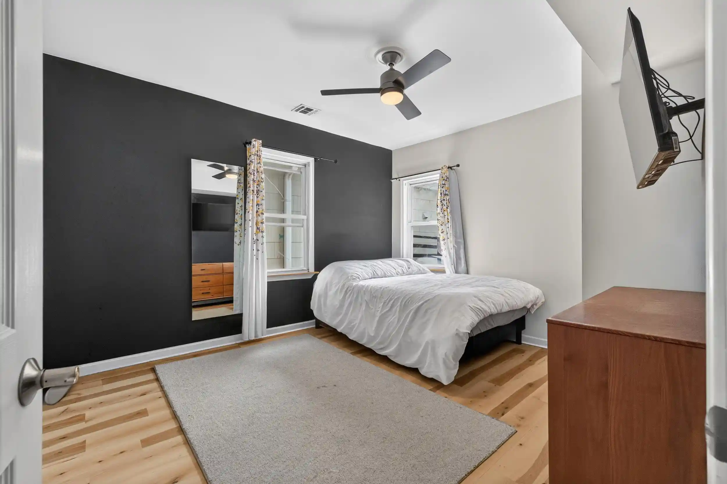 Photo 4 of Condo for sale at 480 Avenue E #2, Bayonne, NJ 07002 | MLS# 260018037 | Listing updated on 2026-09-17