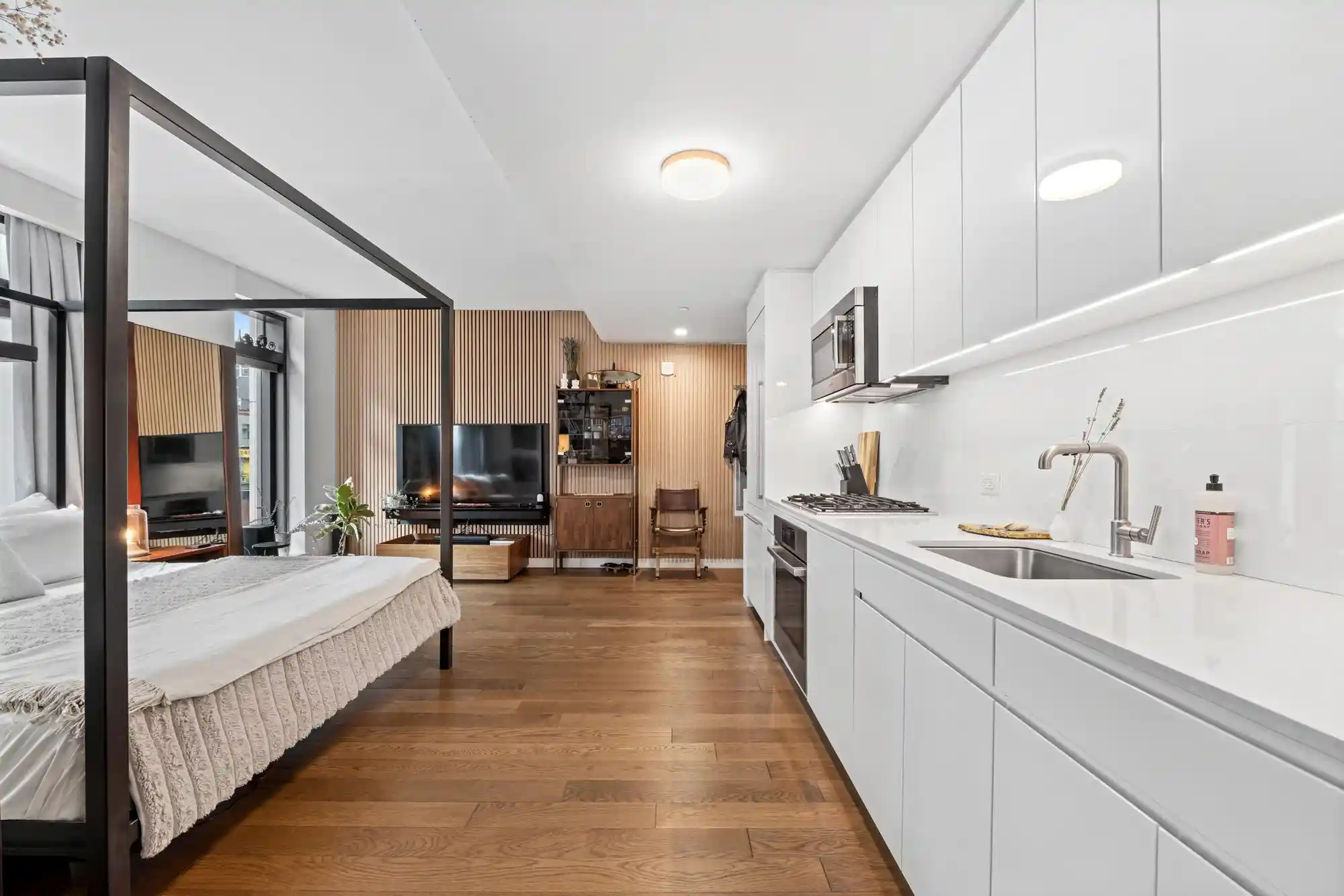 Photo 3 of Condo for sale at 99 Hudson St #402, Jersey City, NJ 07302 | MLS# 260018057 | Listing updated on 2026-09-09