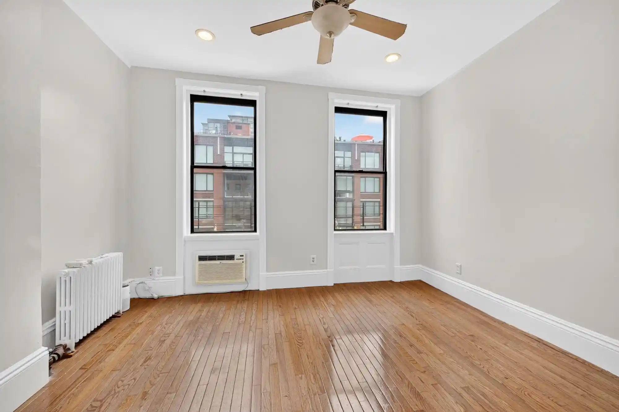 Photo 3 of Condo for sale at 1122 Hudson St #4b, Hoboken, NJ 07030 | MLS# 260018079 | Listing updated on 2026-09-18