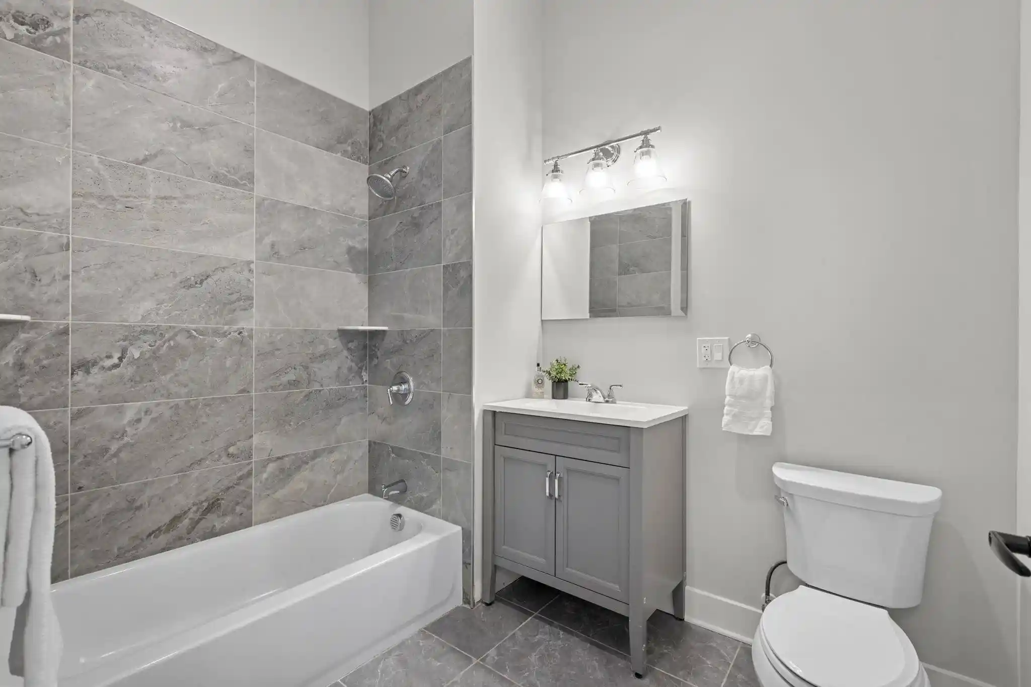 Listing Photo 4 - Condo for sale in building located at 519 54Th St, West New York, NJ 07093 - Unit #3B