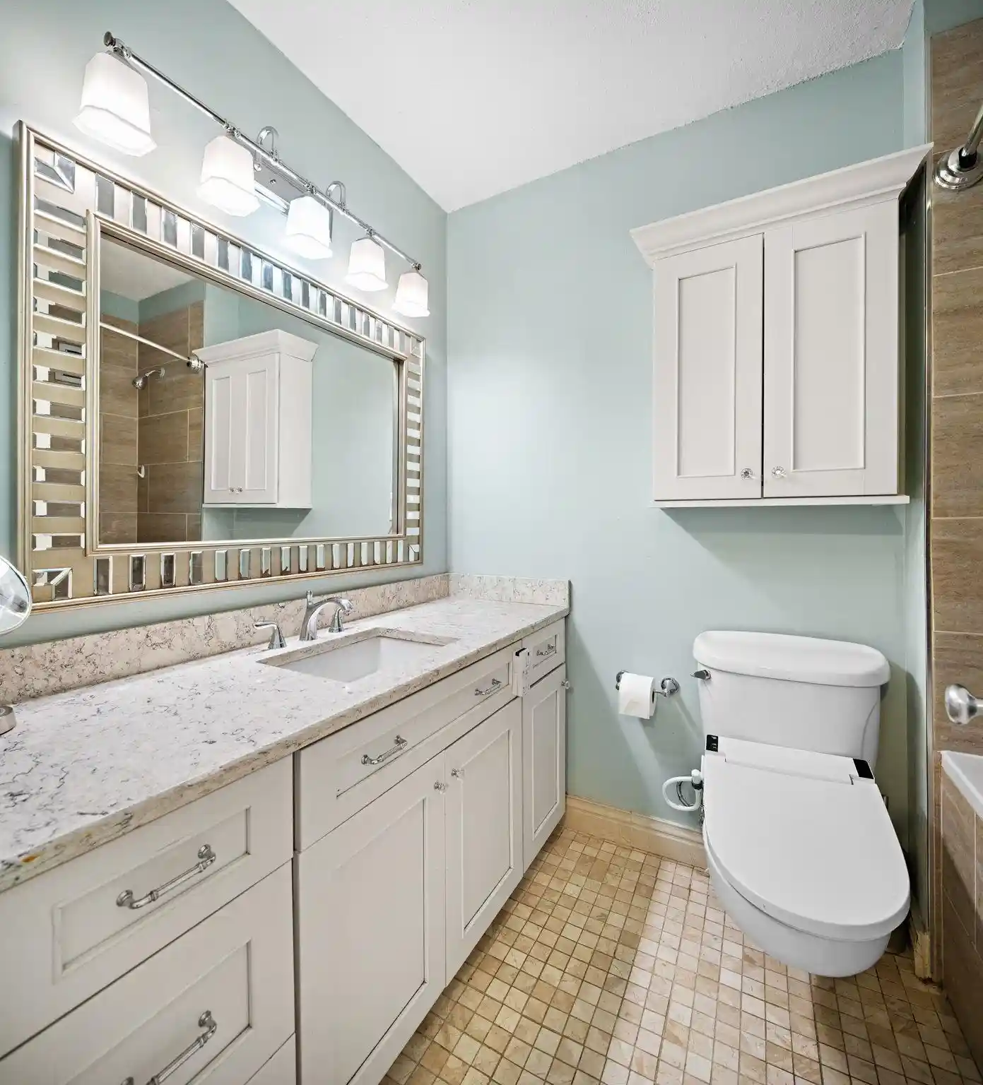 Photo 4 of Condo for sale at 7002 Boulevard E #9D, Guttenberg, NJ 07093 | MLS# 260018115 | Listing updated on 2026-09-10