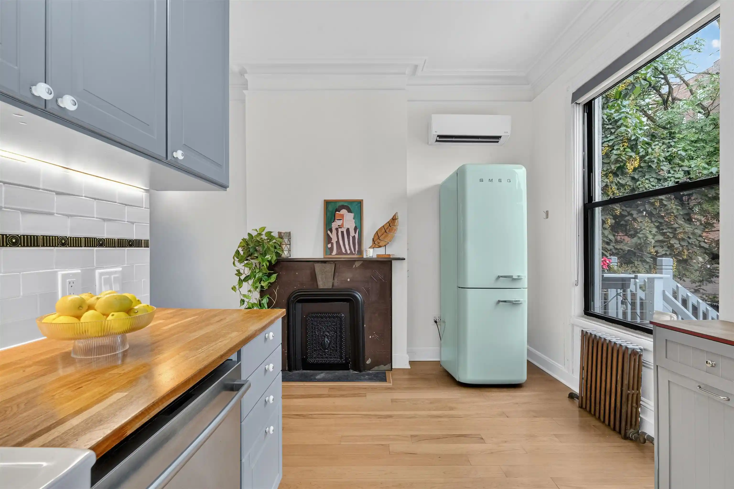 Photo 4 of Single family home for sale at 88 Jewett Ave, Jersey City, NJ 07304 | MLS# 260018128 | Listing updated on 2026-09-16