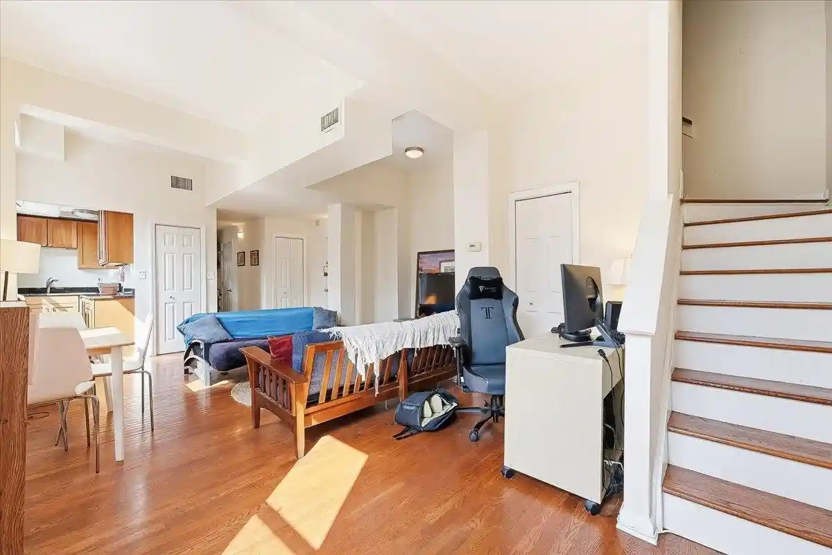 Photo 4 of Condo for sale at 186 Wayne St #426D, Jersey City, NJ 07302 | MLS# 260018131 | Listing updated on 2026-09-14