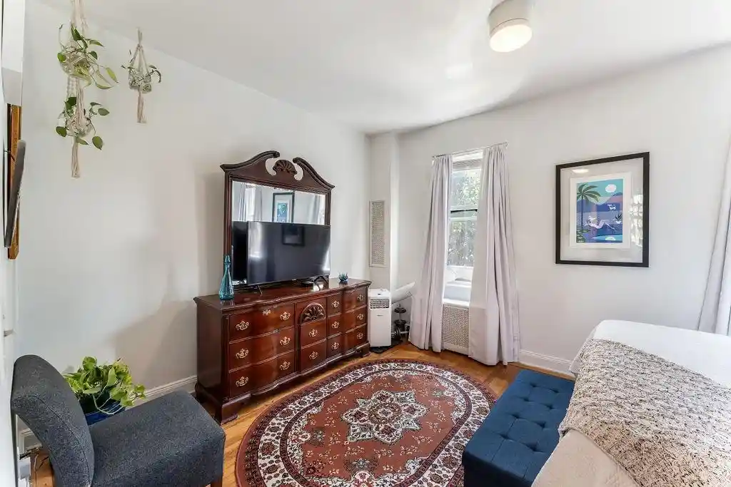Listing Photo 4 - Condo for sale in building located at 260 Harrison Ave, Jersey City, NJ 07304 - Unit #206