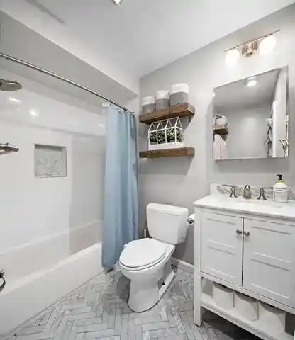 Listing Photo 5 - Condo for sale in building located at 117 Clinton St, Hoboken, NJ 07030 - Unit #2RN