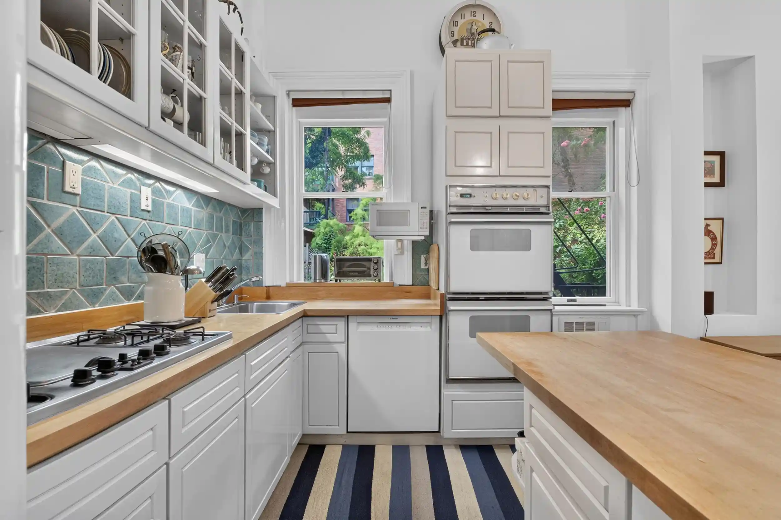 Photo 3 of Sale Pending at 66 Sussex St, Jersey City, NJ 07302 | MLS# 260018156 | Listing updated on 2026-09-29