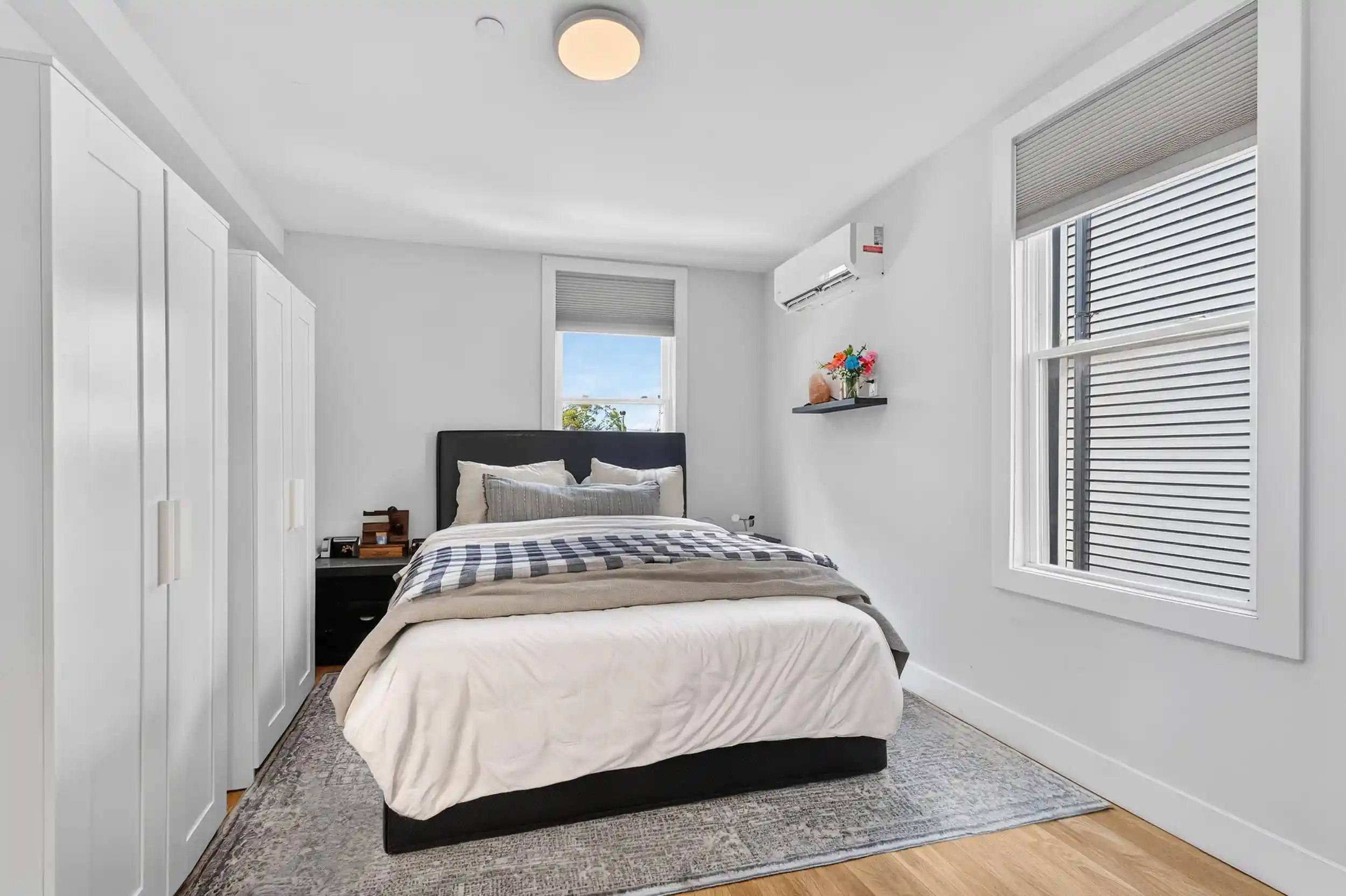Photo 4 of Condo for sale at 543 Palisade Ave #3, Jersey City, NJ 07307 | MLS# 260018179 | Listing updated on 2026-09-14