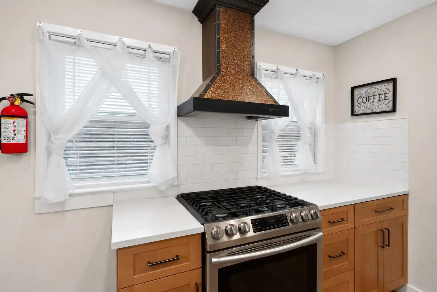 Photo 4 of Single family home for sale at 93 West 27th St, Bayonne, NJ 07002 | MLS# 260018222 | Listing updated on 2026-10-09