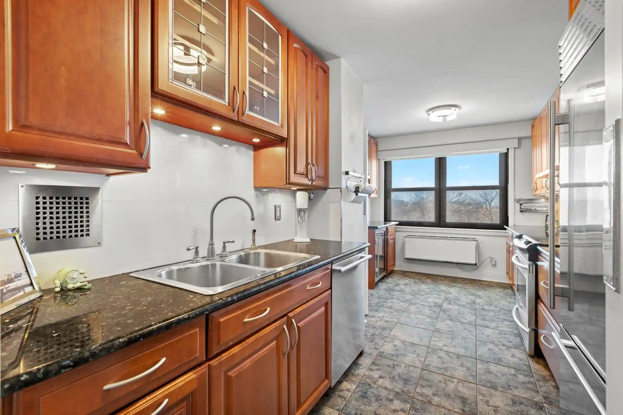Photo 3 of Condo for sale at 7855 Boulevard E #6A, North Bergen, NJ 07047 | MLS# 260018275 | Listing updated on 2026-09-15
