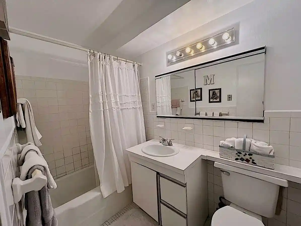 Photo 3 of Condo for sale at 7100 Boulevard E #6K, West New York, NJ 07093 | MLS# 260018280 | Listing updated on 2026-09-12