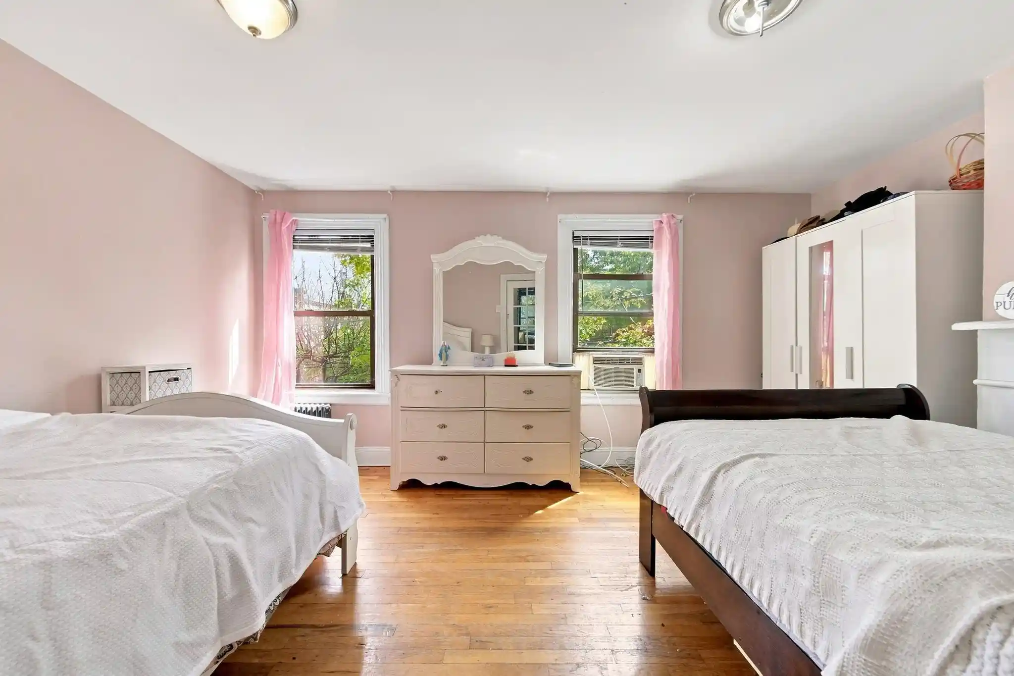 Photo 3 of Single family home for sale at 4955 Monmouth St, Jersey City, NJ 07302 | MLS# 260018308 | Listing updated on 2026-09-16