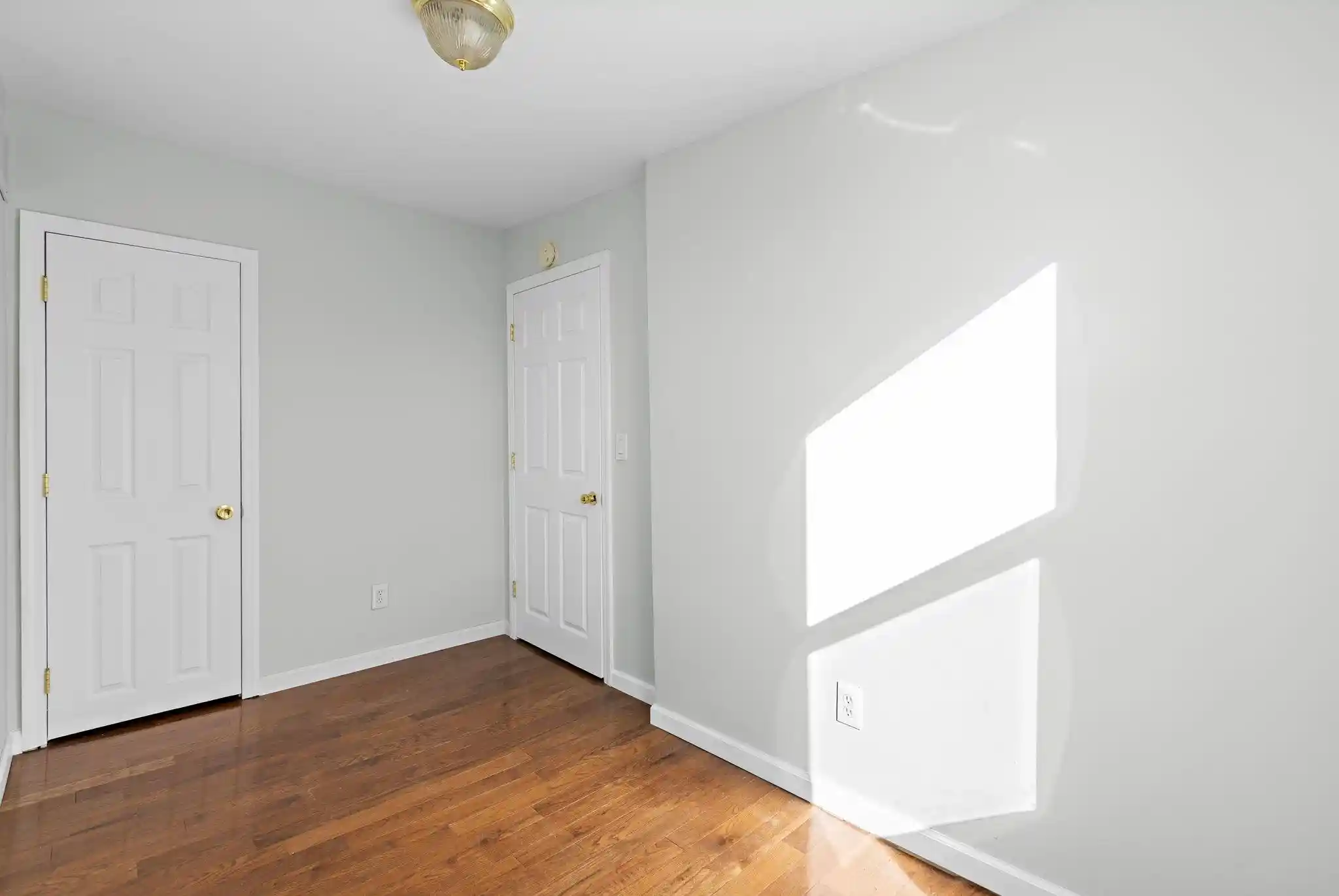 Photo 4 of Single family home for sale at 1875 Lexington Ave, Jersey City, NJ 07304 | MLS# 260018364 | Listing updated on 2026-09-14