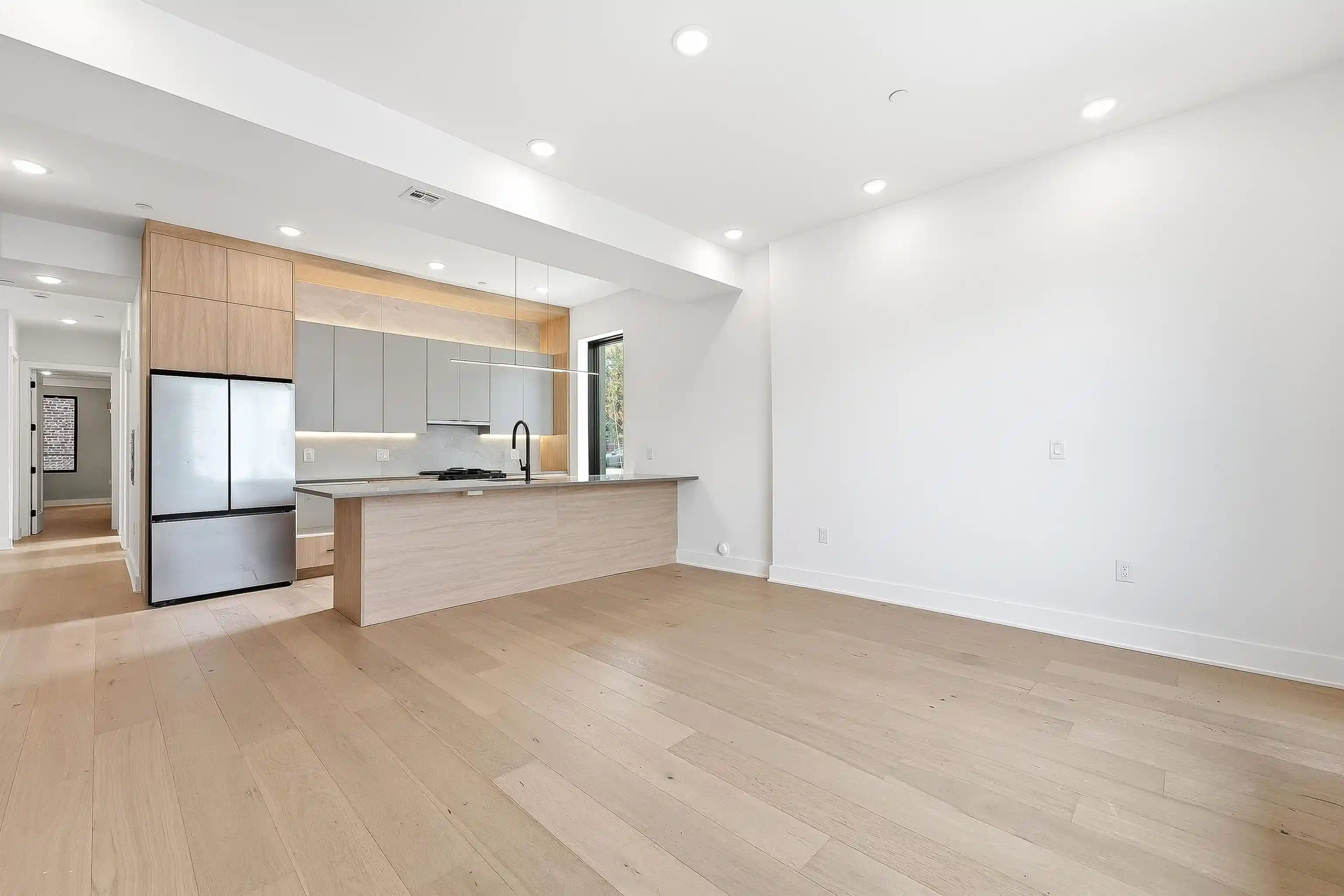 Photo 4 of Condo for sale at 256 Claremont Ave #1, Jersey City, NJ 07305 | MLS# 260018399 | Listing updated on 2026-09-16