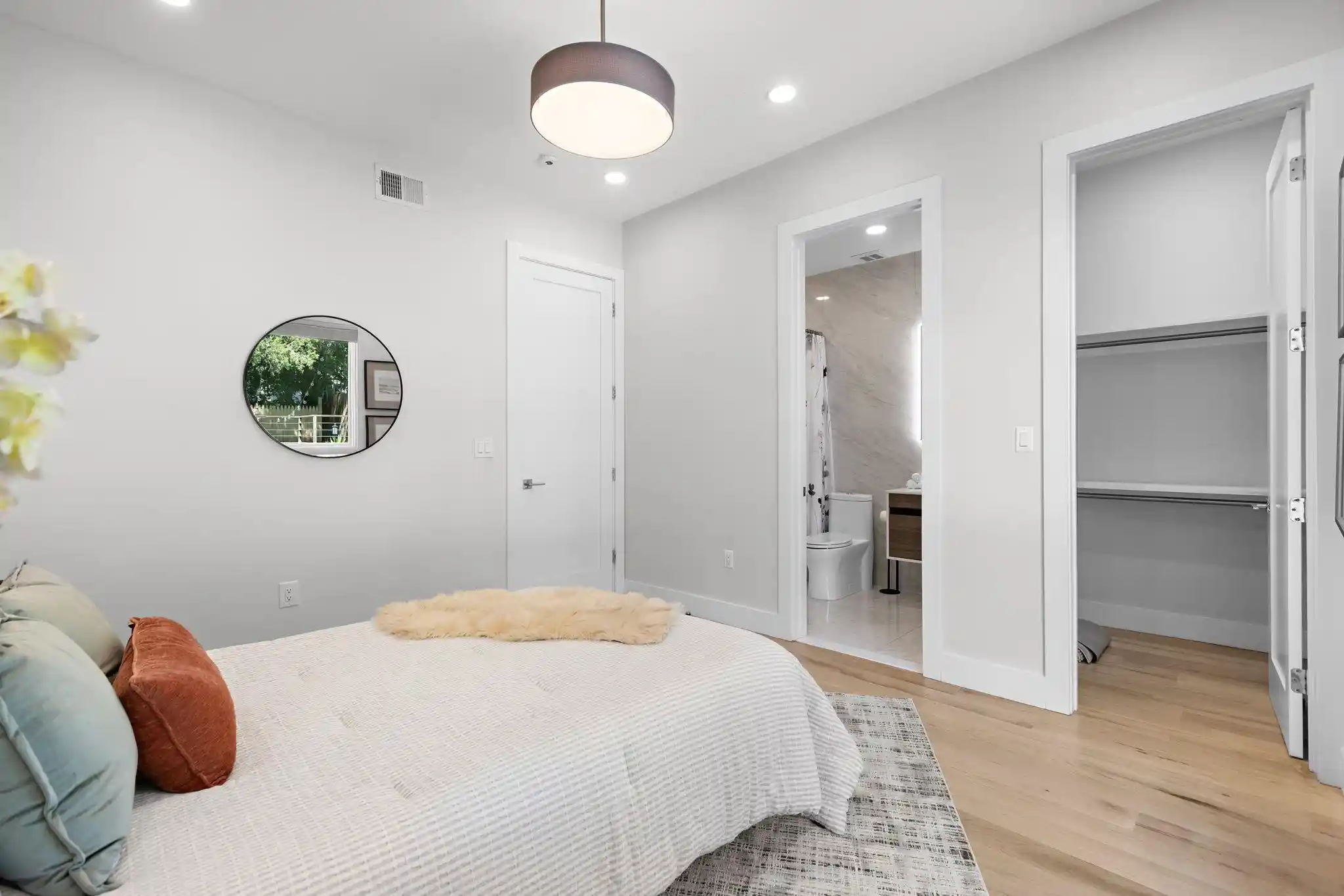 Photo 4 of Condo for sale at 176 Griffith St #1, Jersey City, NJ 07307 | MLS# 260018437 | Listing updated on 2026-09-16