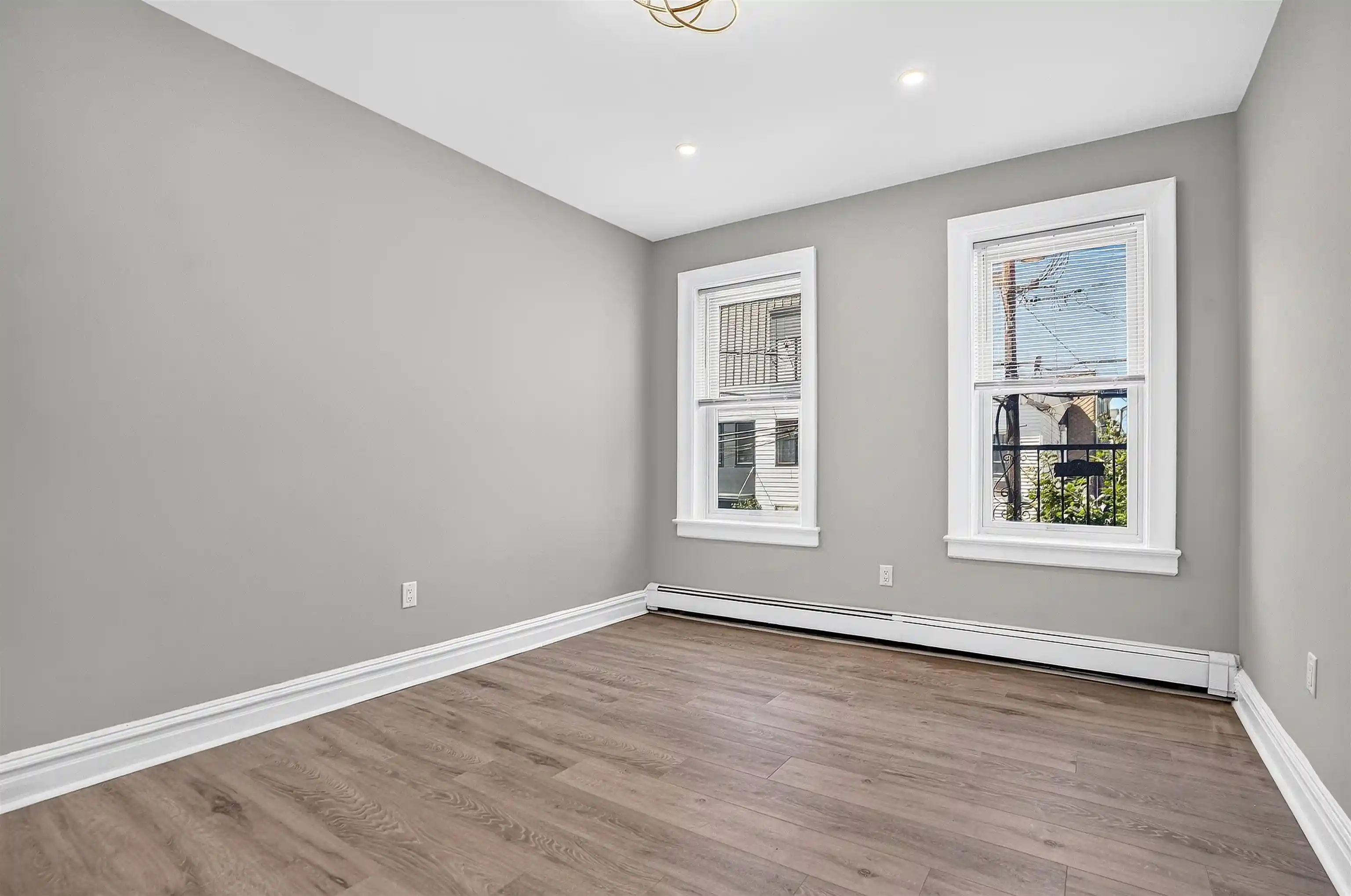 Listing Photo 4 - Condo for sale in building located at 42 Hutton St, Hammonton, NJ 07307 - Unit #4